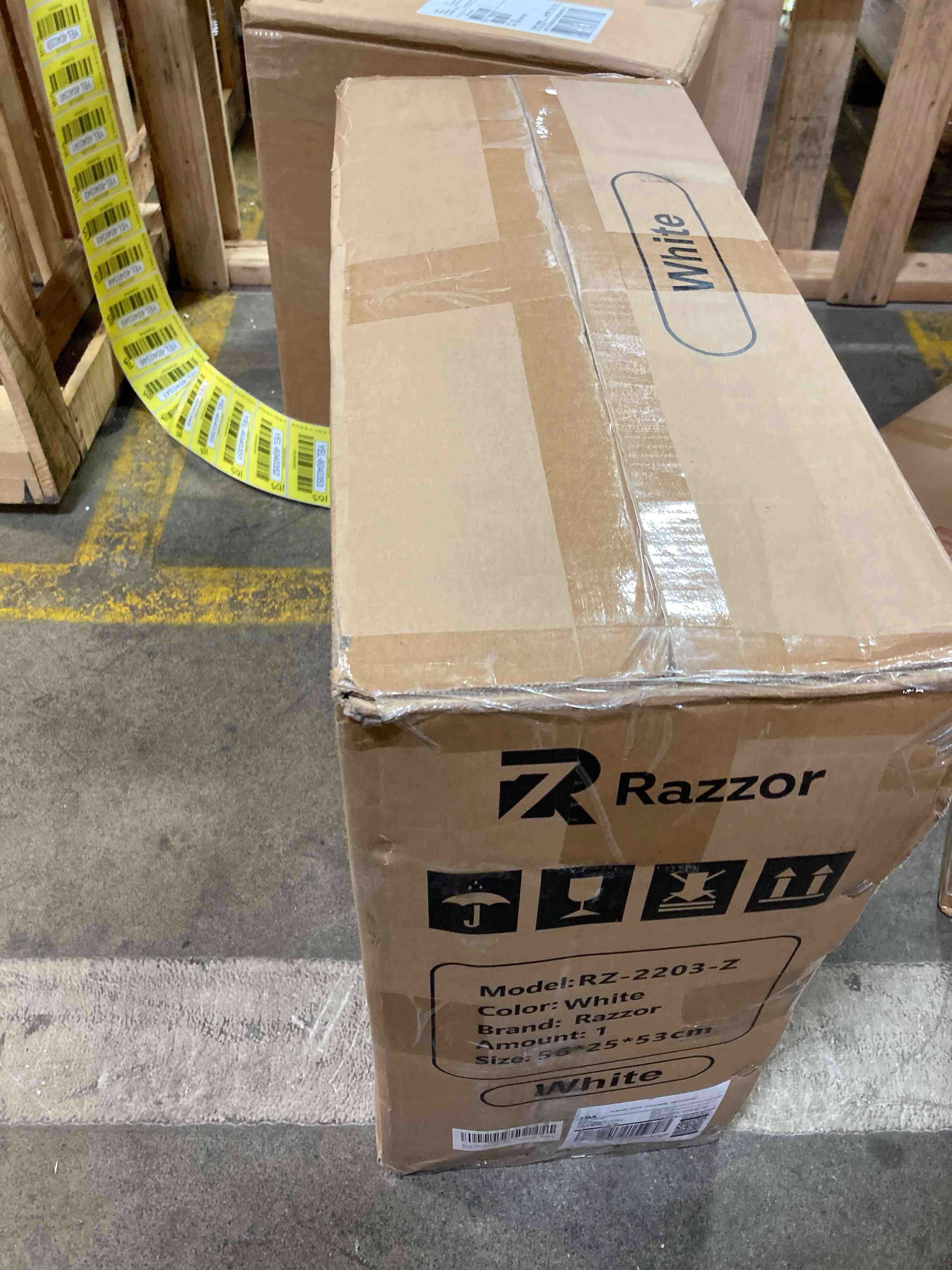 https://s3.amazonaws.com/lotting-images-prod/phillipi/YEL6040314_1720637015041.jpeg