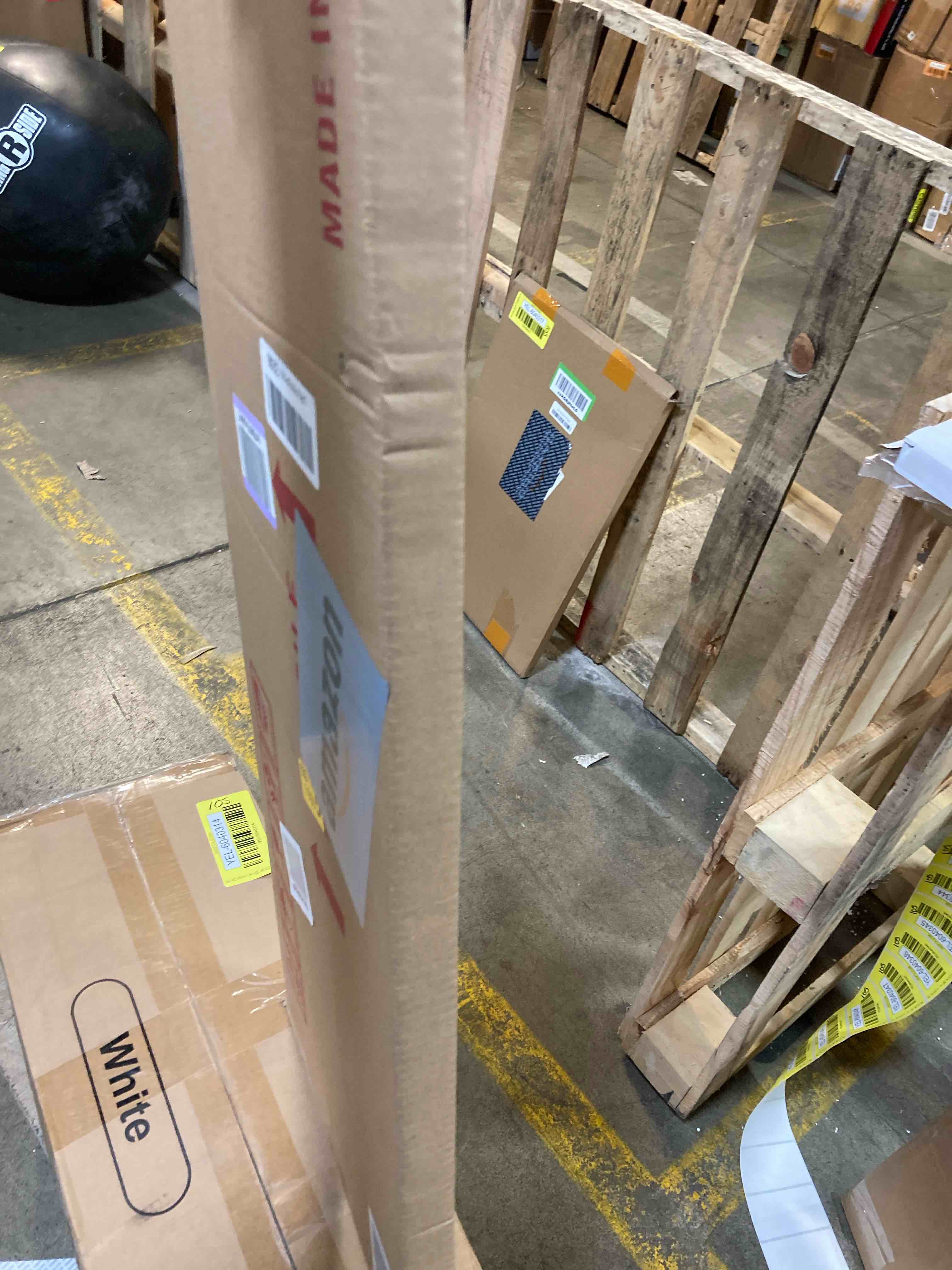 https://s3.amazonaws.com/lotting-images-prod/phillipi/YEL6040318_1720637376292.jpeg