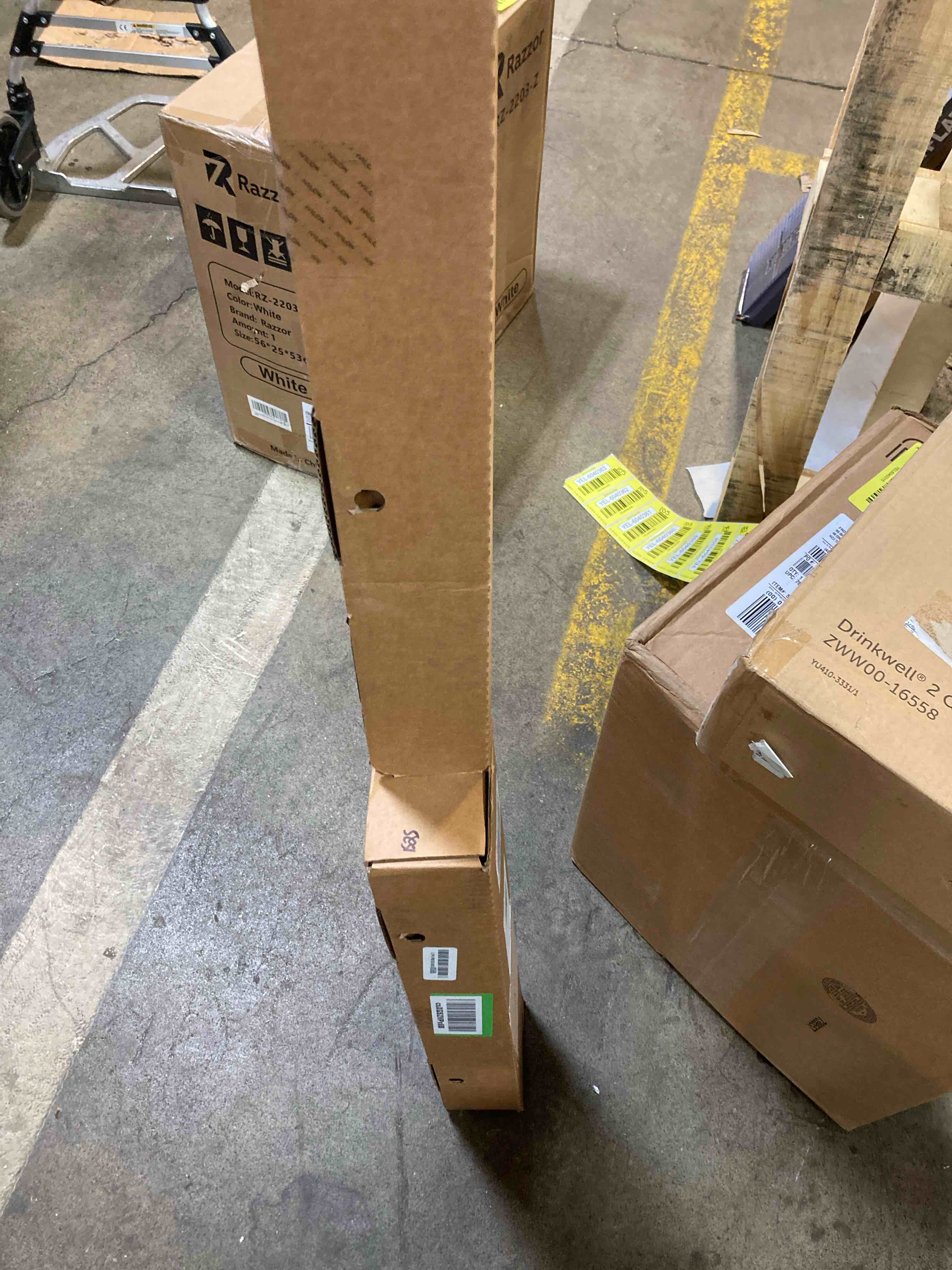 https://s3.amazonaws.com/lotting-images-prod/phillipi/YEL6040324_1720637837203.jpeg