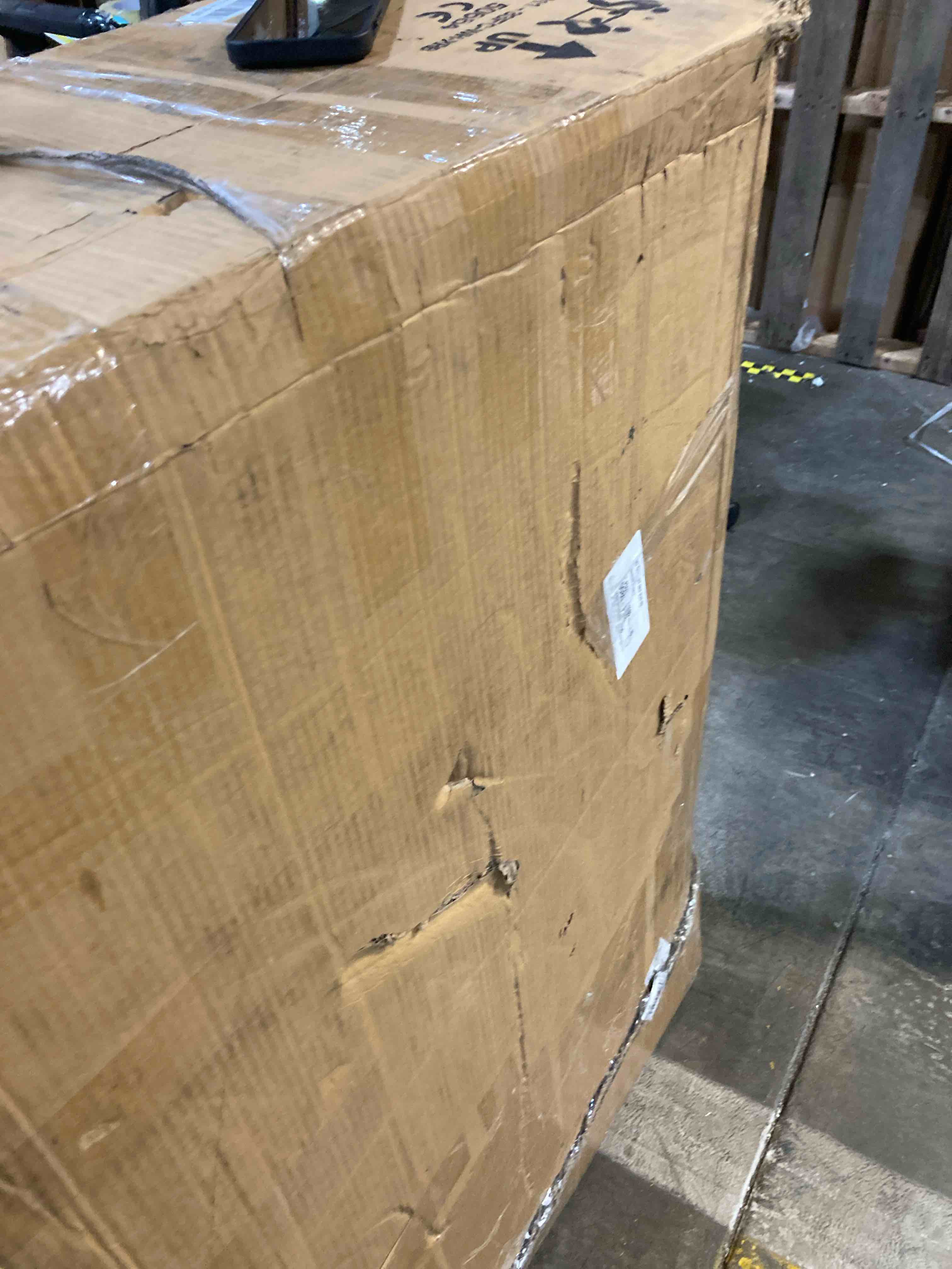 https://s3.amazonaws.com/lotting-images-prod/phillipi/YEL6040593_1721139157728.jpeg