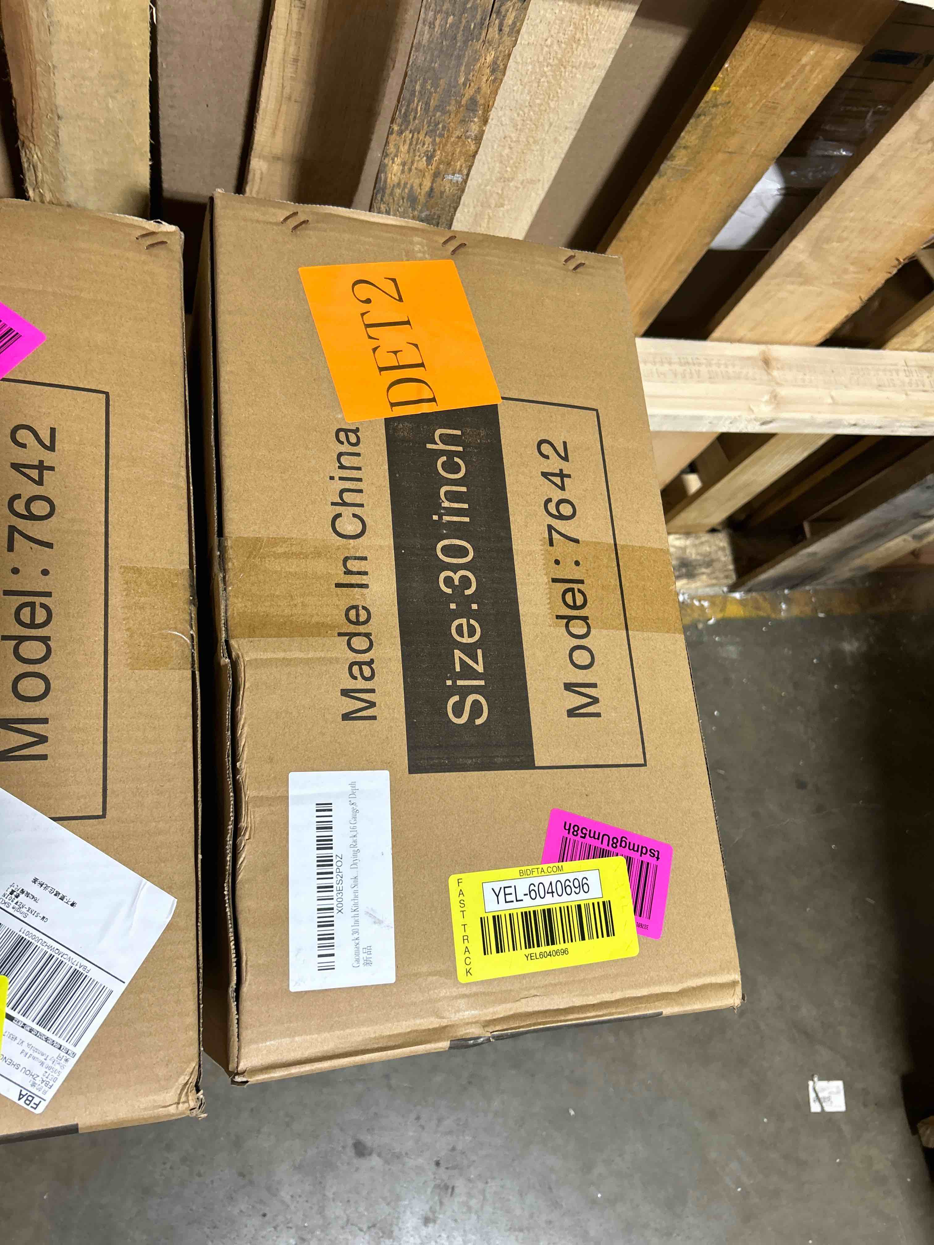https://s3.amazonaws.com/lotting-images-prod/phillipi/YEL6040696_1722288250538.jpeg