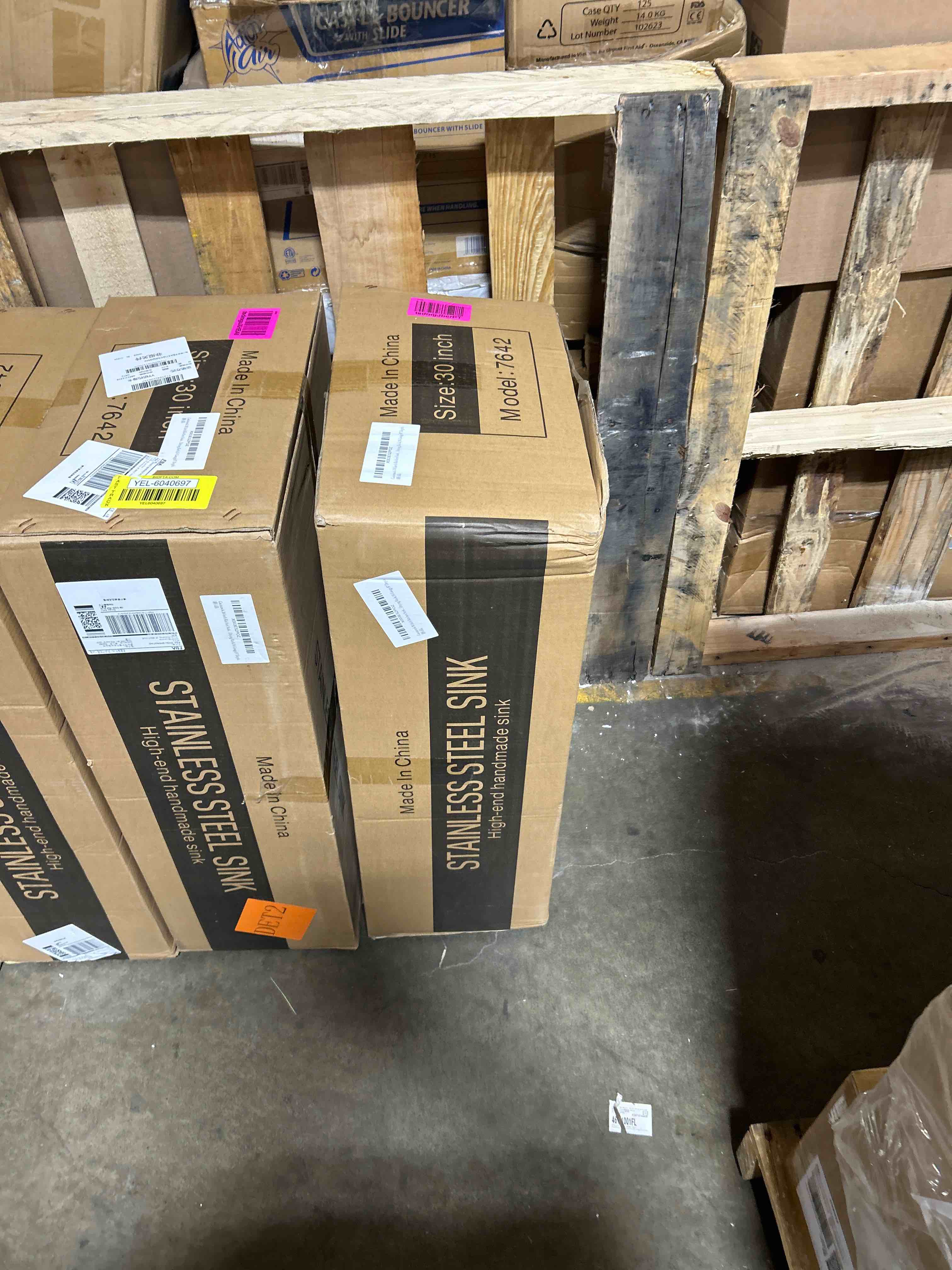 https://s3.amazonaws.com/lotting-images-prod/phillipi/YEL6040698_1722288391728.jpeg