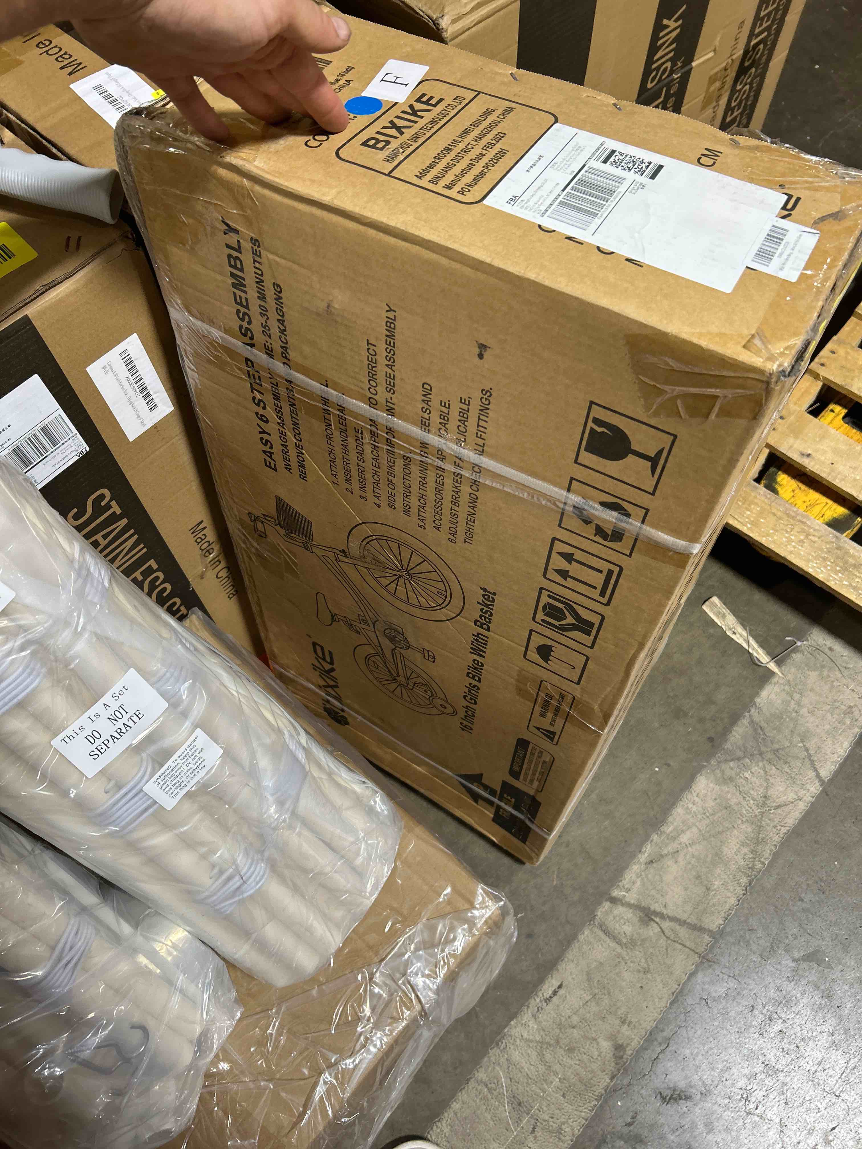 https://s3.amazonaws.com/lotting-images-prod/phillipi/YEL6040708_1722289629722.jpeg
