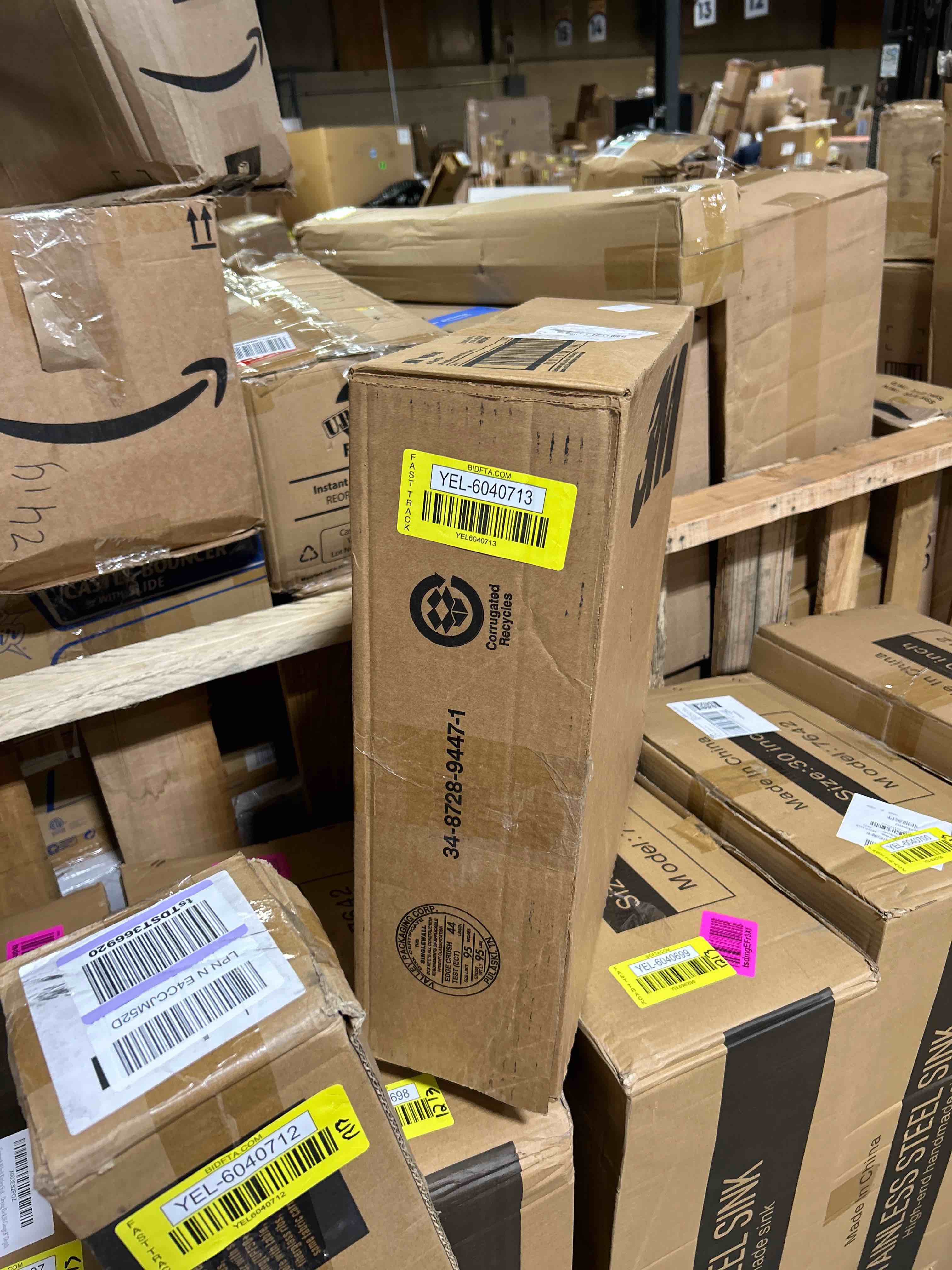 https://s3.amazonaws.com/lotting-images-prod/phillipi/YEL6040713_1722291484792.jpeg