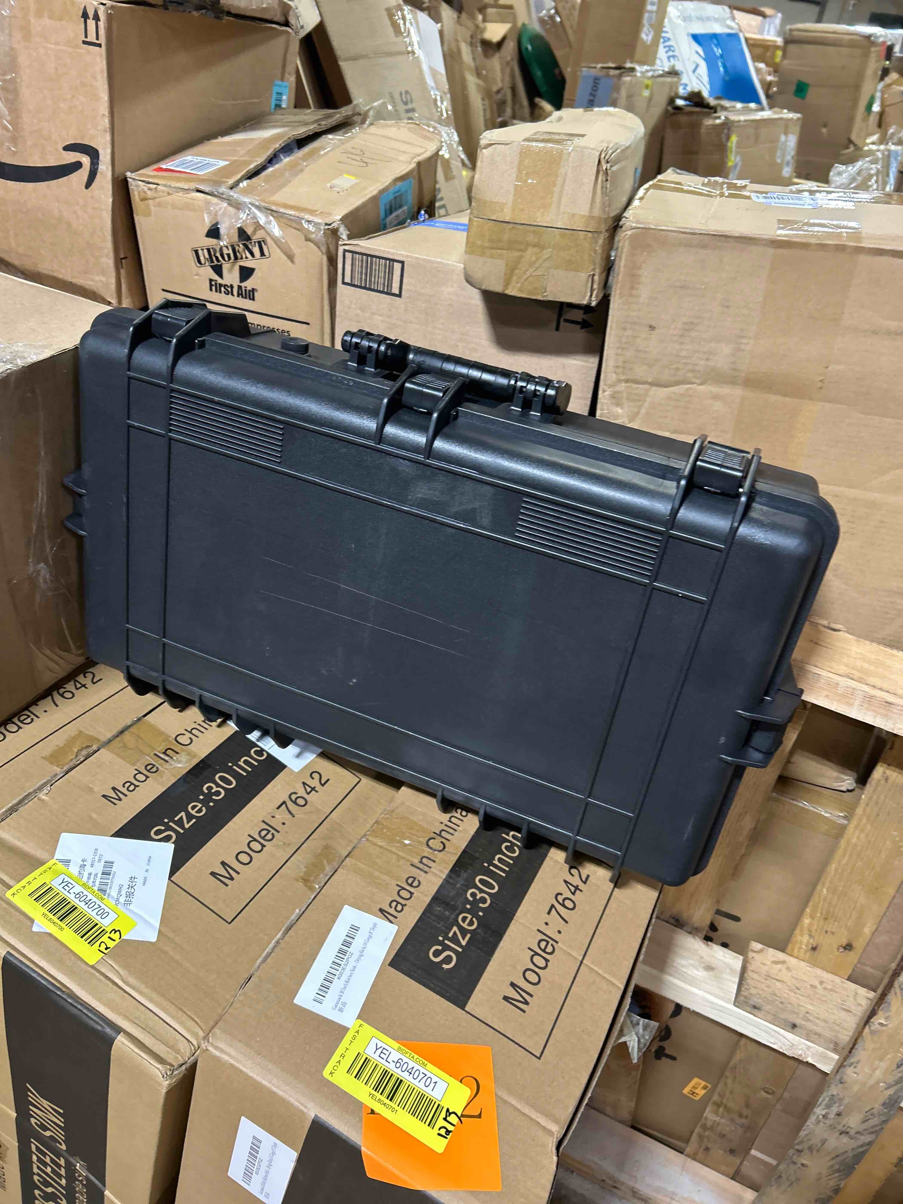 https://s3.amazonaws.com/lotting-images-prod/phillipi/YEL6040723_1722292665197.jpeg