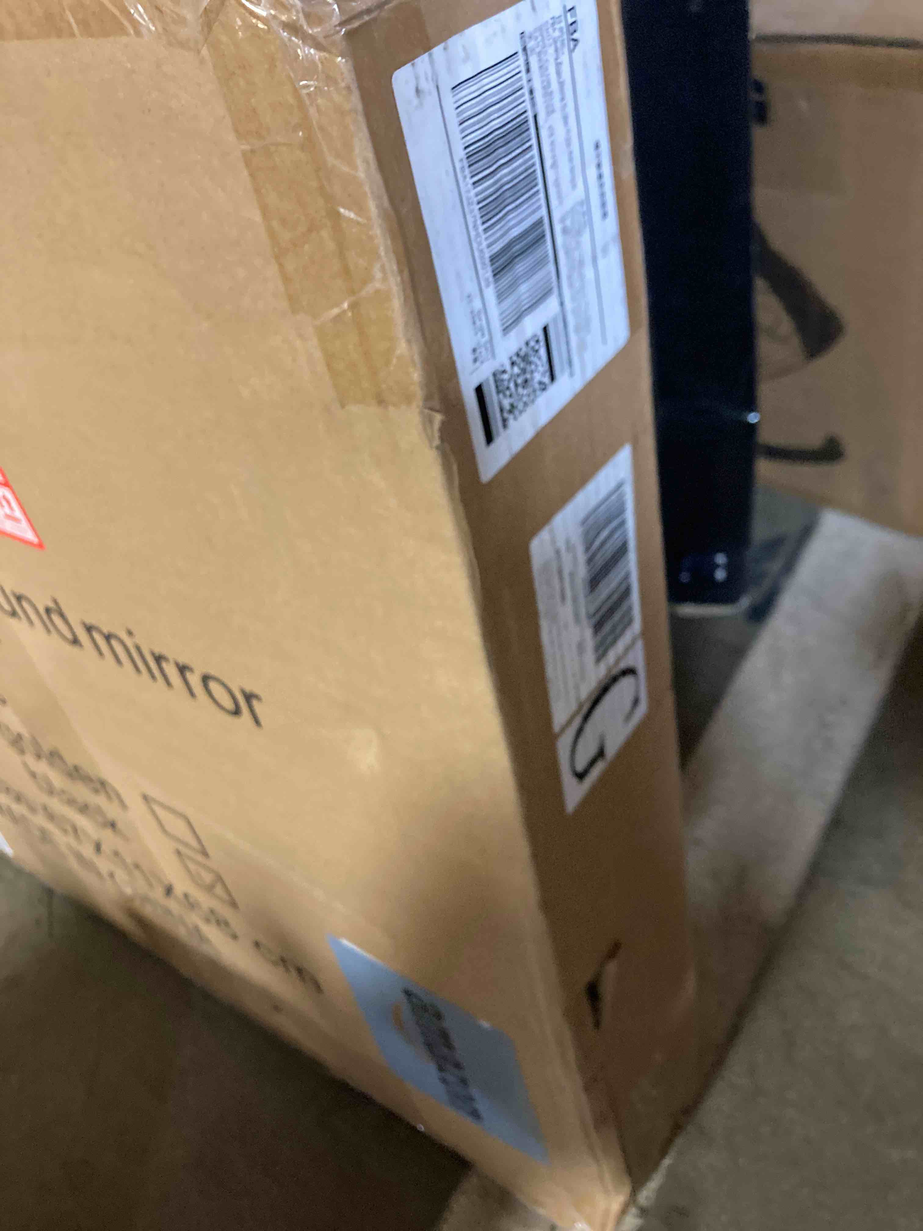 https://s3.amazonaws.com/lotting-images-prod/phillipi/YEL6040776_1724351338568.jpeg