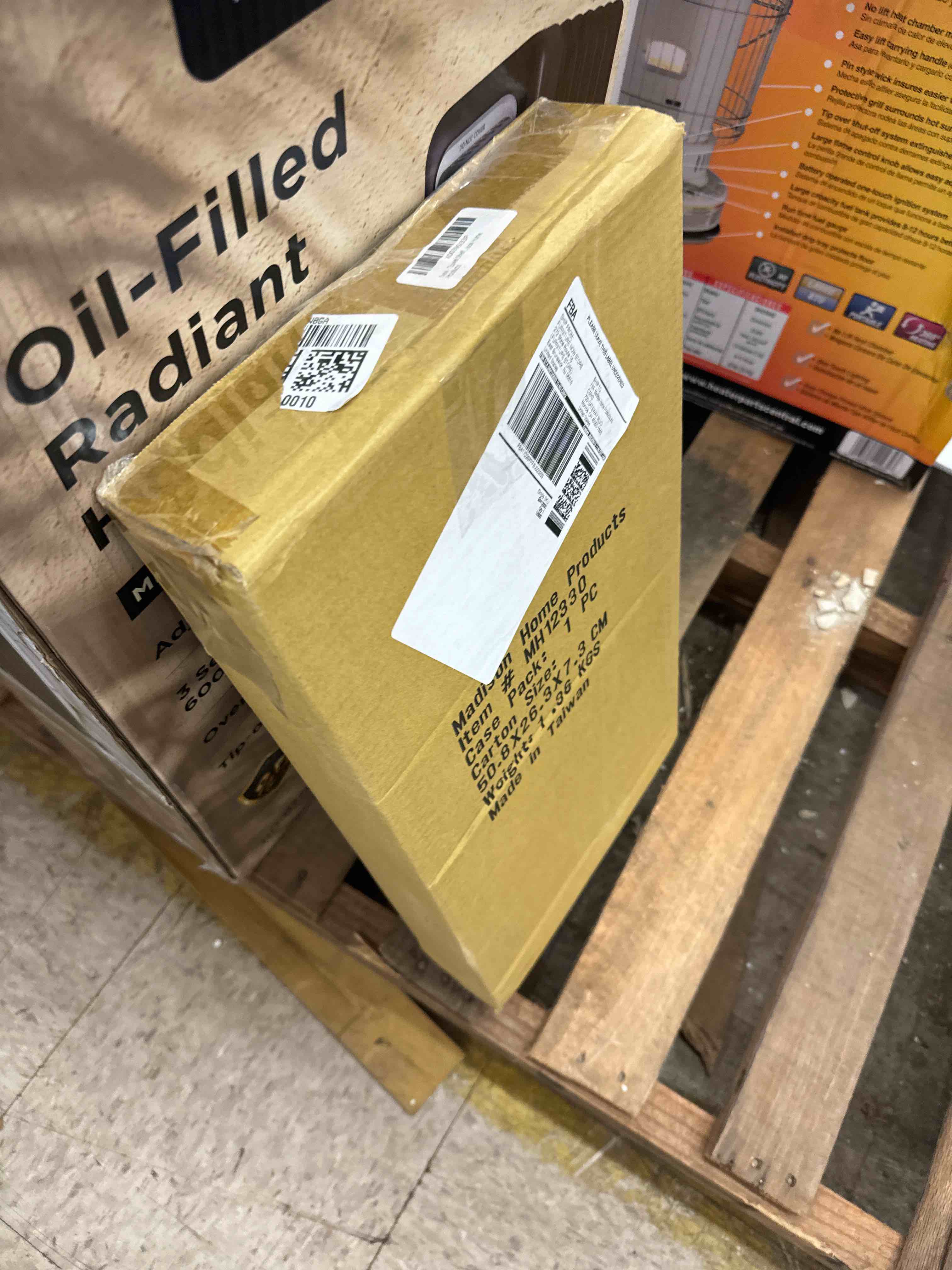 https://s3.amazonaws.com/lotting-images-prod/phillipi/YEL6041098_1711984915571.jpeg