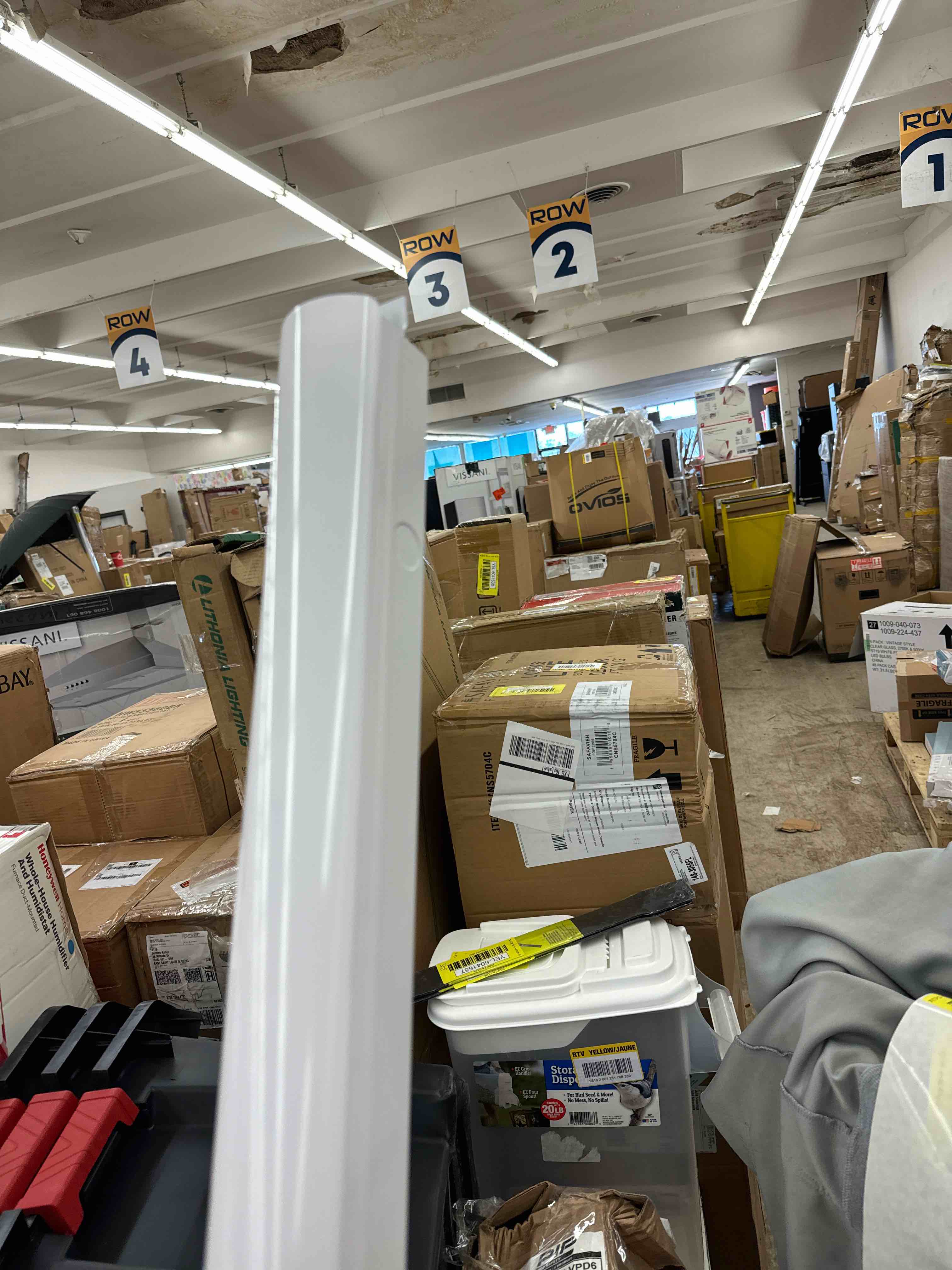 https://s3.amazonaws.com/lotting-images-prod/phillipi/YEL6041660_1713891508810.jpeg