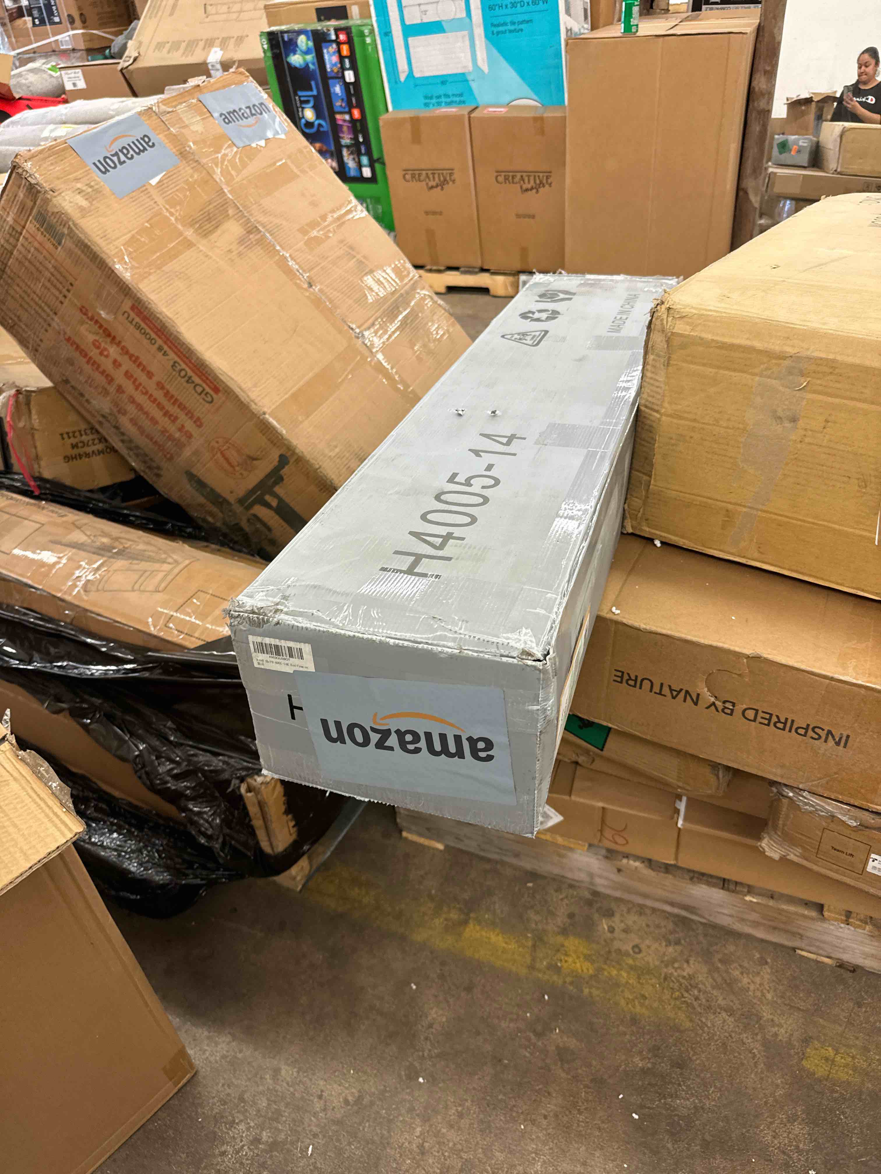 https://s3.amazonaws.com/lotting-images-prod/phillipi/YEL6042111_1716404152601.jpeg