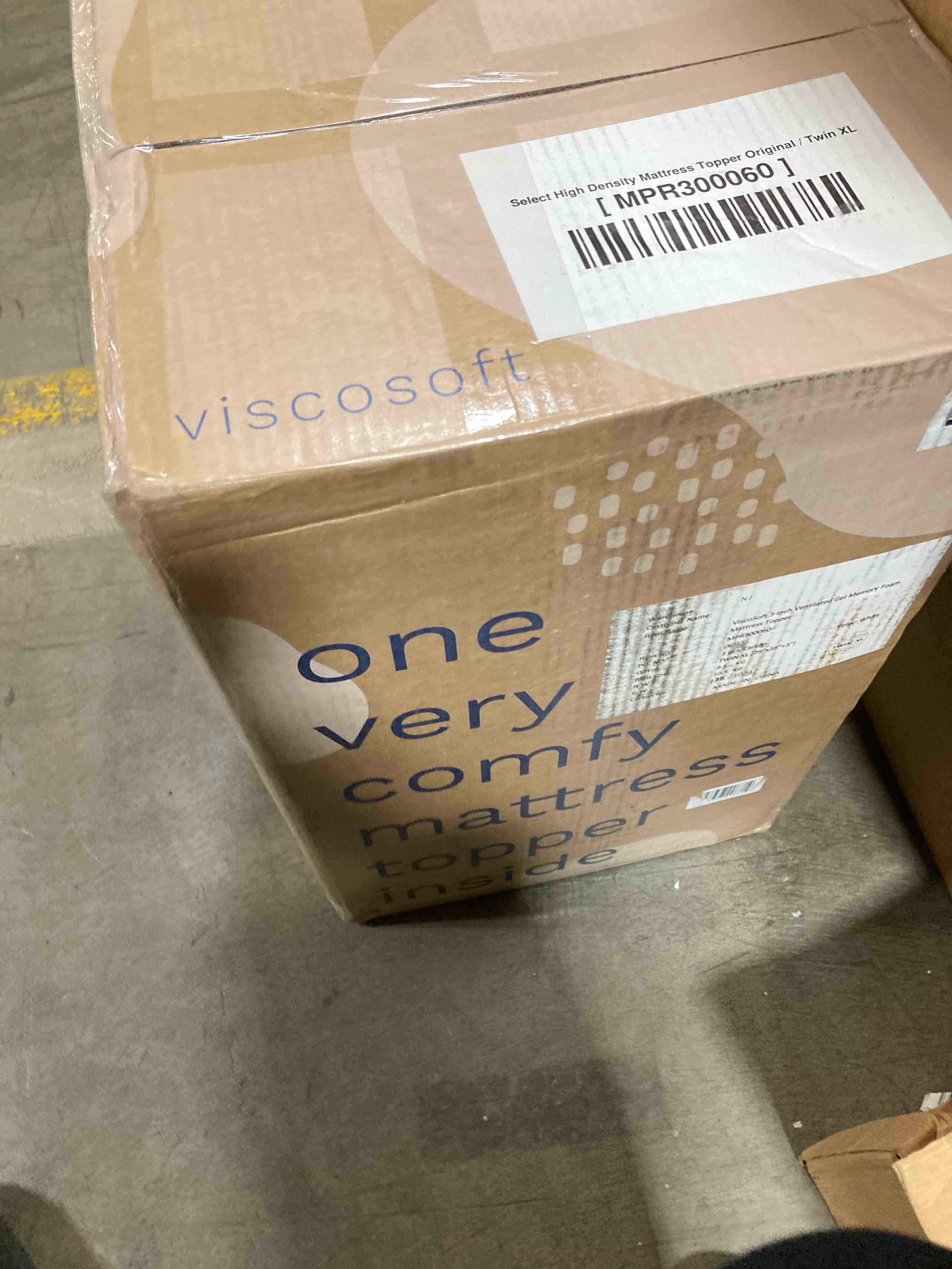 https://s3.amazonaws.com/lotting-images-prod/phillipi/YEL6043240_1726775092276.jpeg