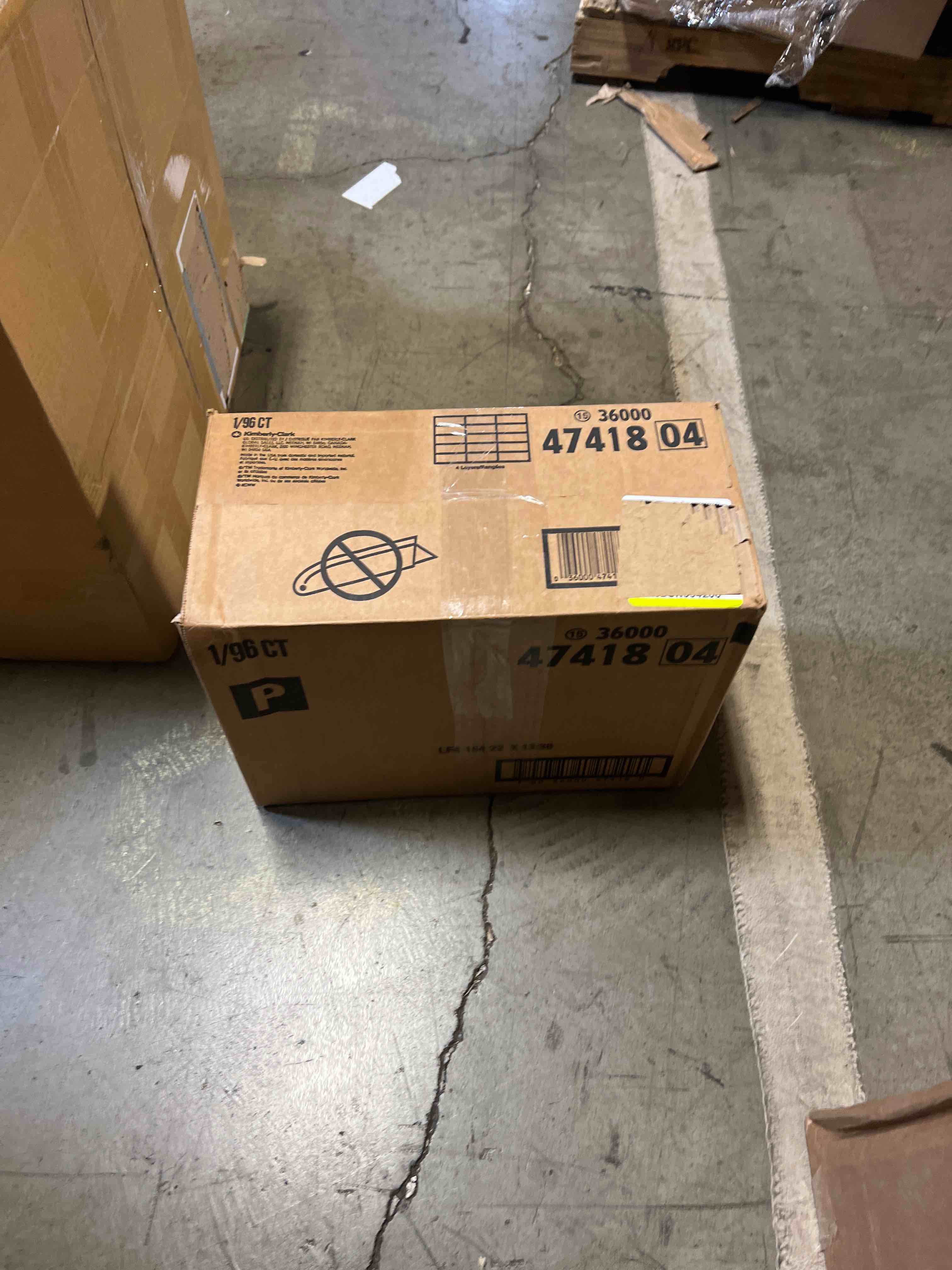 https://s3.amazonaws.com/lotting-images-prod/phillipi/YEL6043672_1727794210363.jpeg
