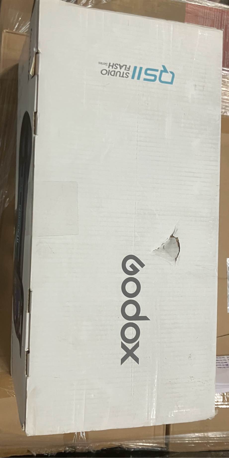 https://s3.amazonaws.com/lotting-images-prod/phillipi/YEL6453984_1739829687334.jpeg