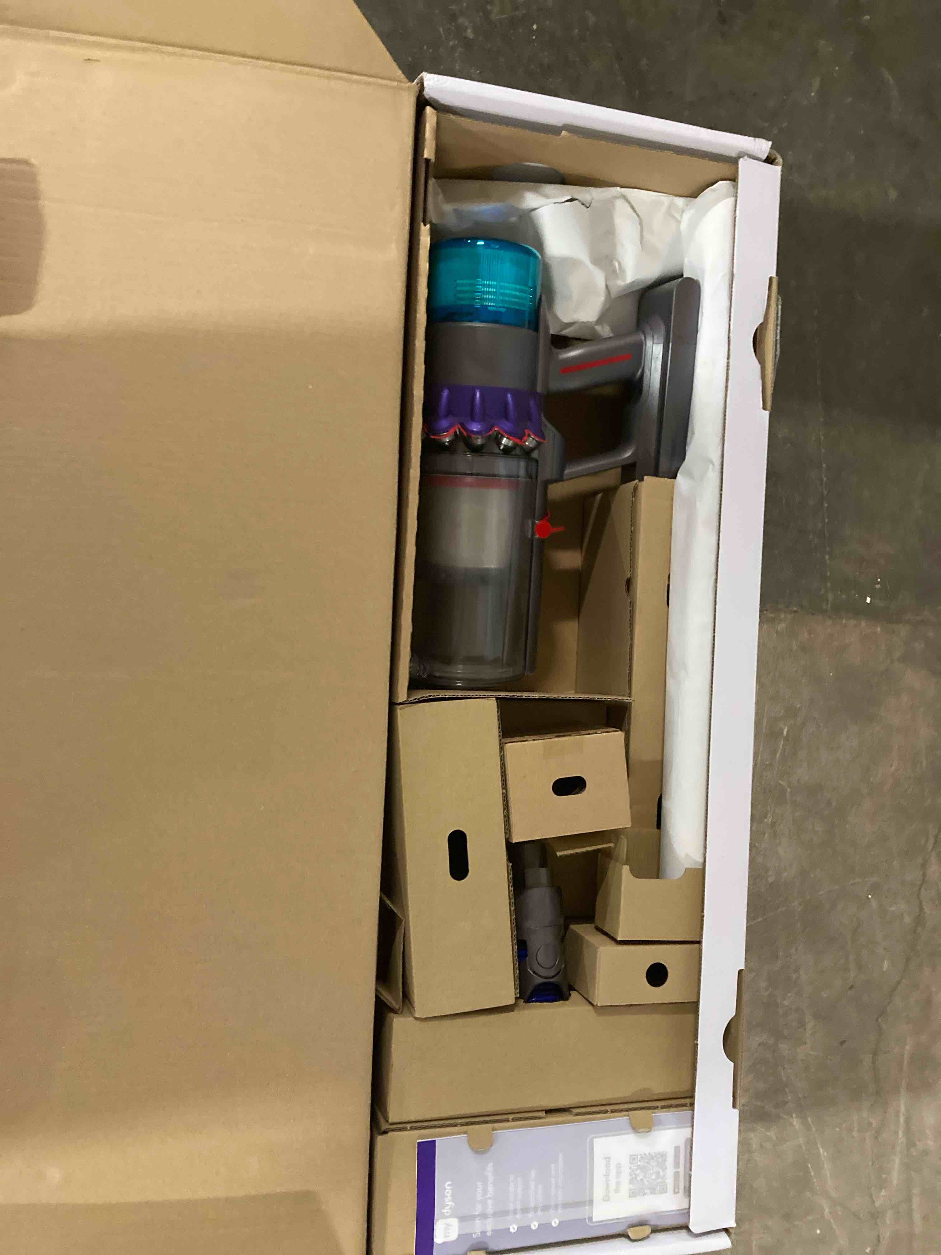 https://s3.amazonaws.com/lotting-images-prod/phillipi/YEL6454188_1740686014480.jpeg