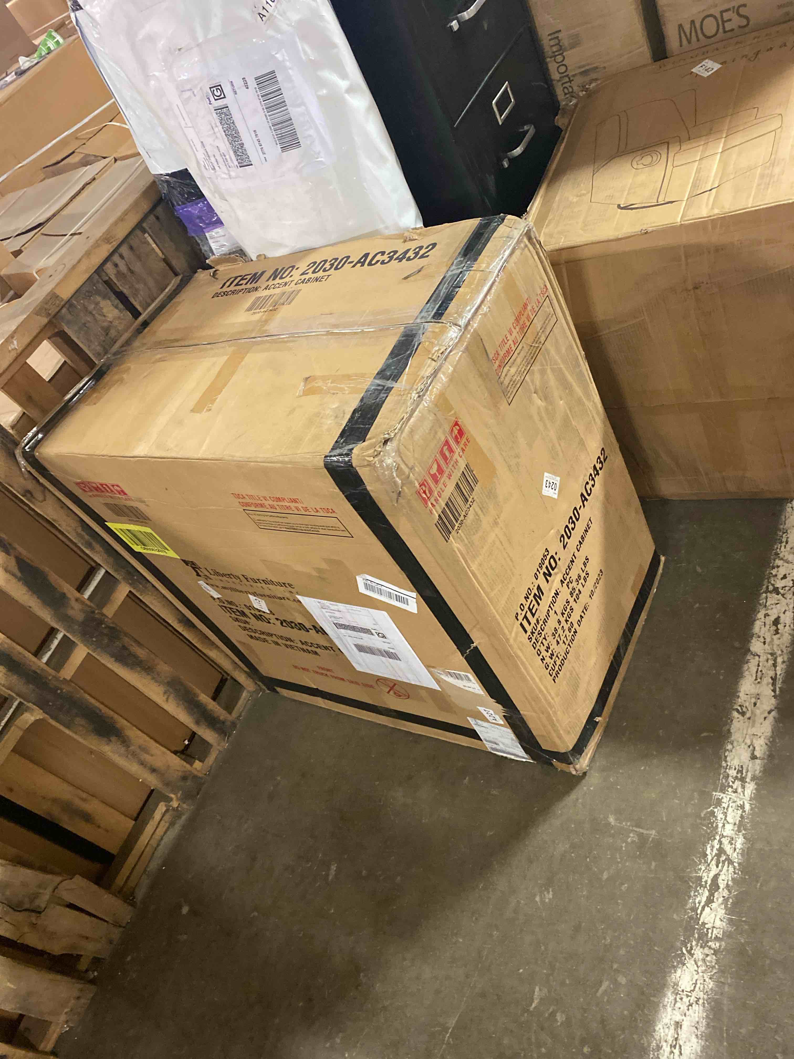 https://s3.amazonaws.com/lotting-images-prod/phillipi/YEL6457080_1723044608955.jpeg