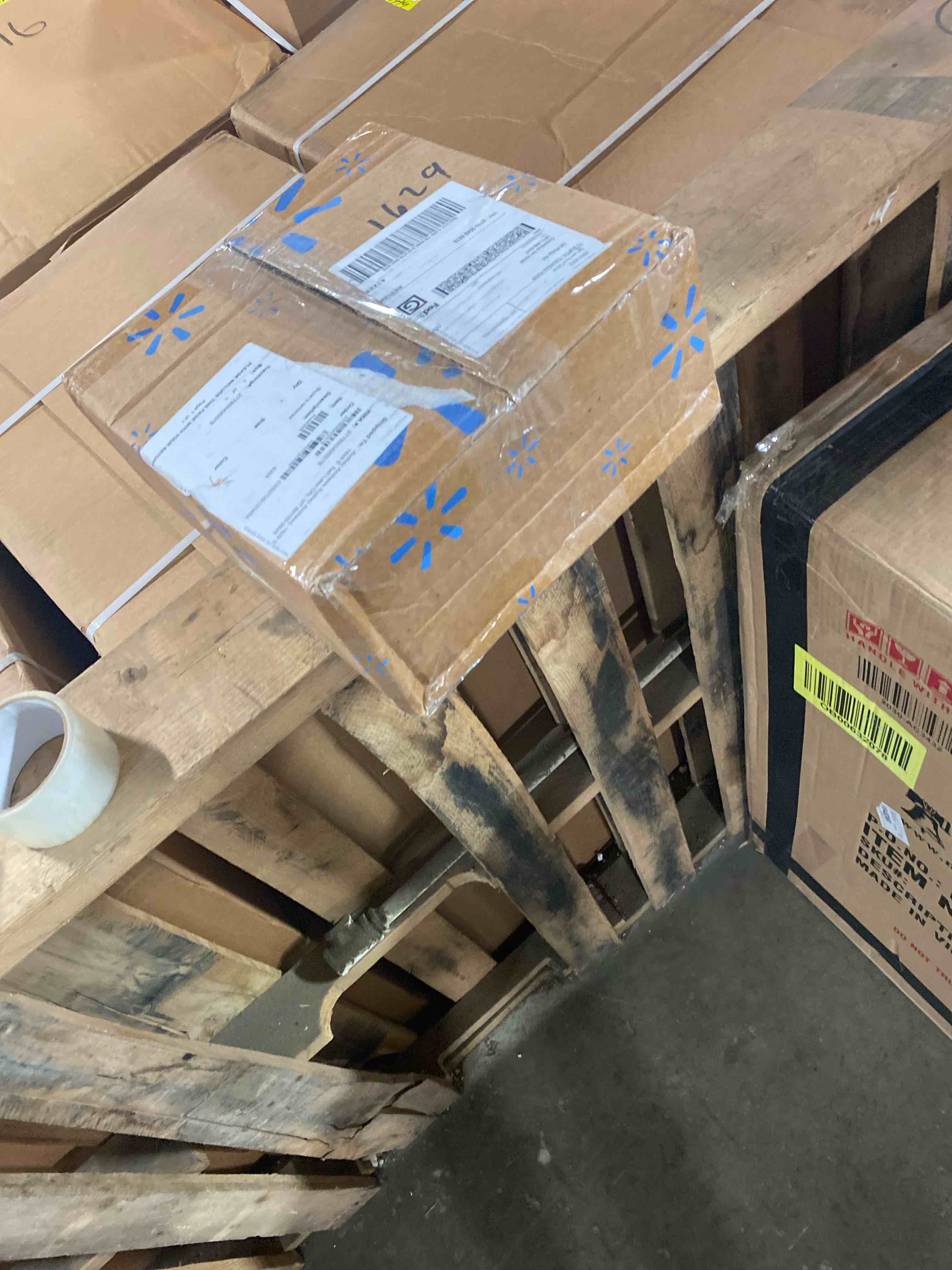 https://s3.amazonaws.com/lotting-images-prod/phillipi/YEL6457081_1723044764648.jpeg