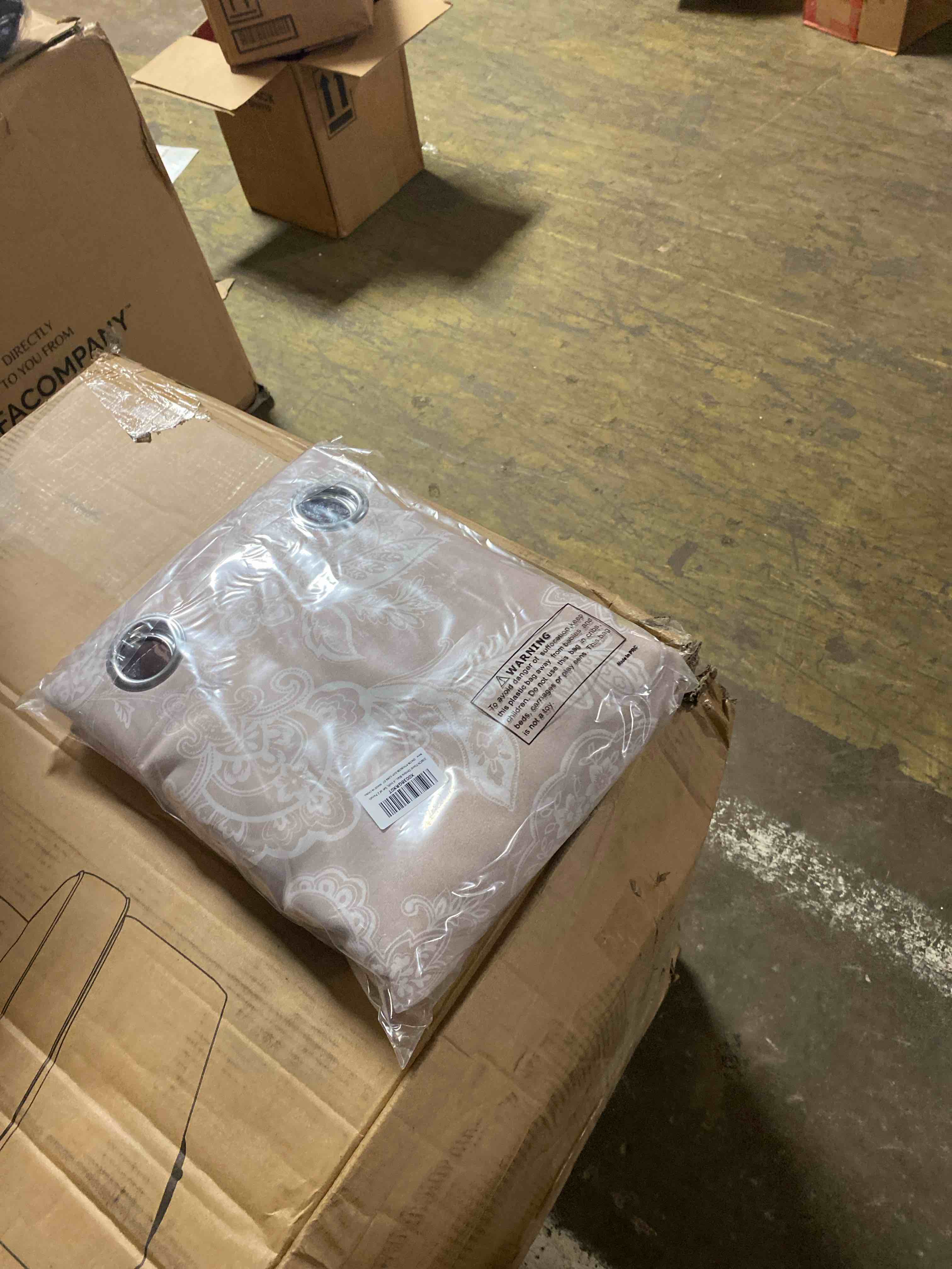 https://s3.amazonaws.com/lotting-images-prod/phillipi/YEL6457086_1723045462075.jpeg