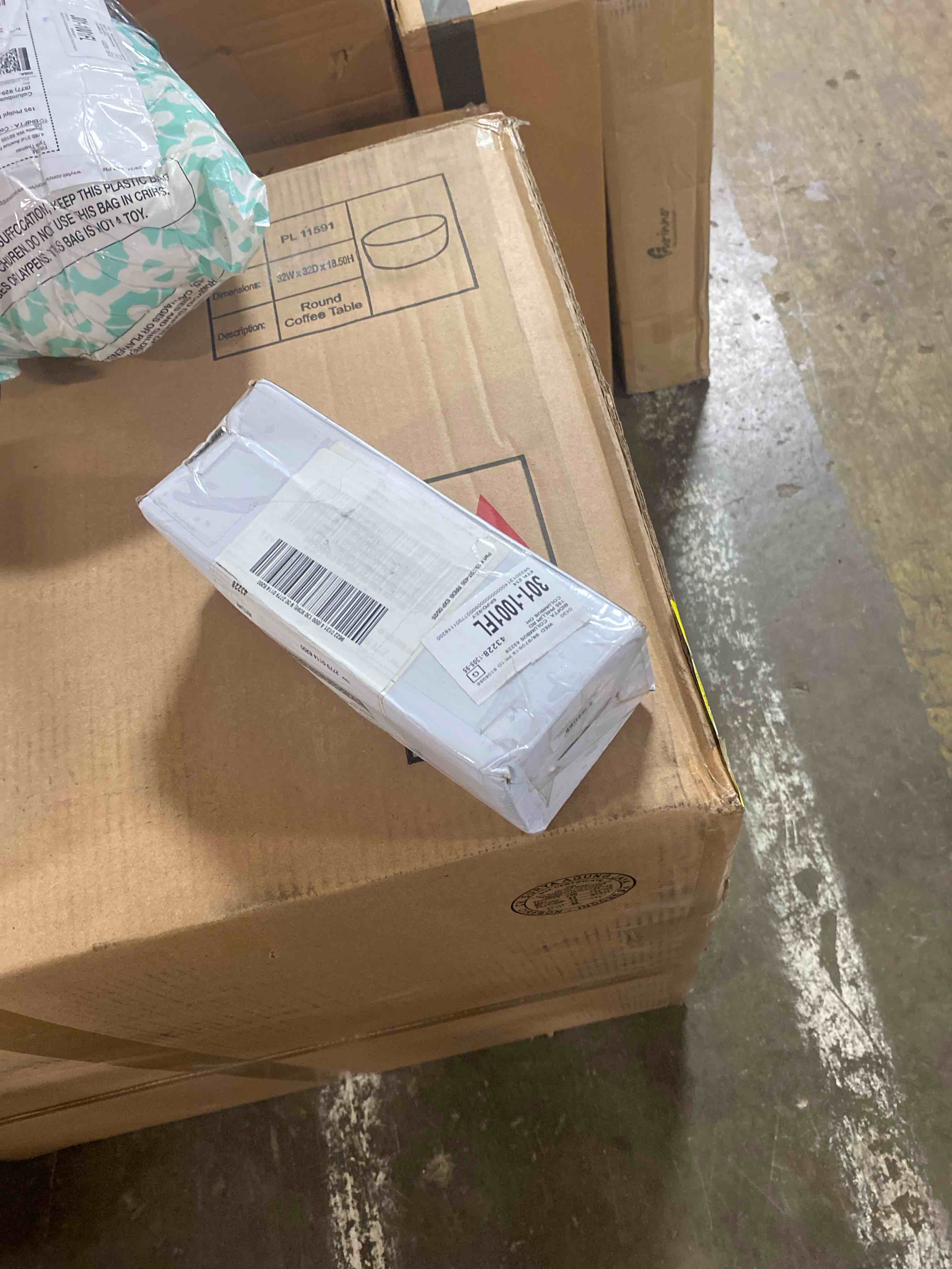 https://s3.amazonaws.com/lotting-images-prod/phillipi/YEL6457104_1723054932679.jpeg