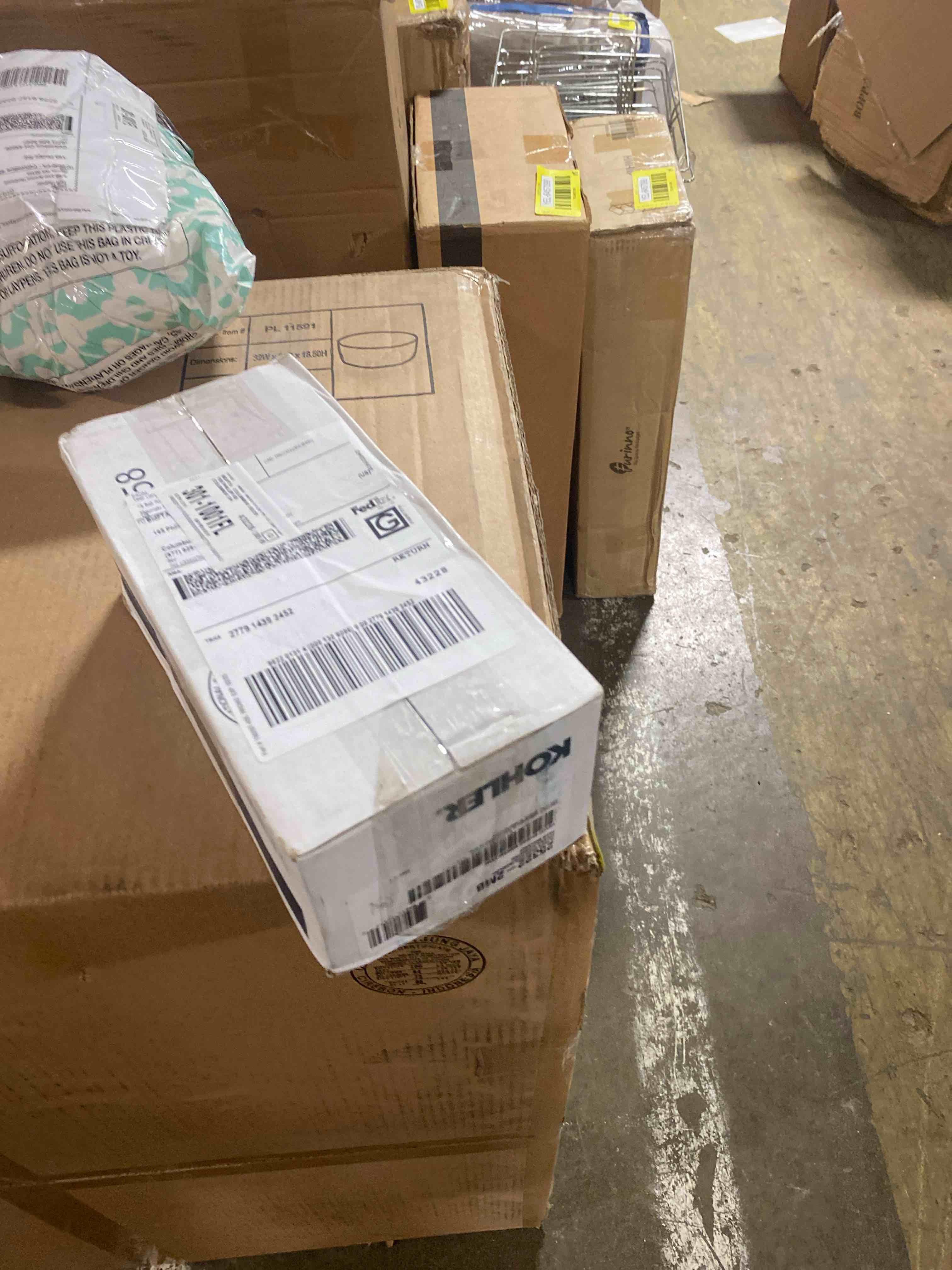 https://s3.amazonaws.com/lotting-images-prod/phillipi/YEL6457105_1723055007860.jpeg