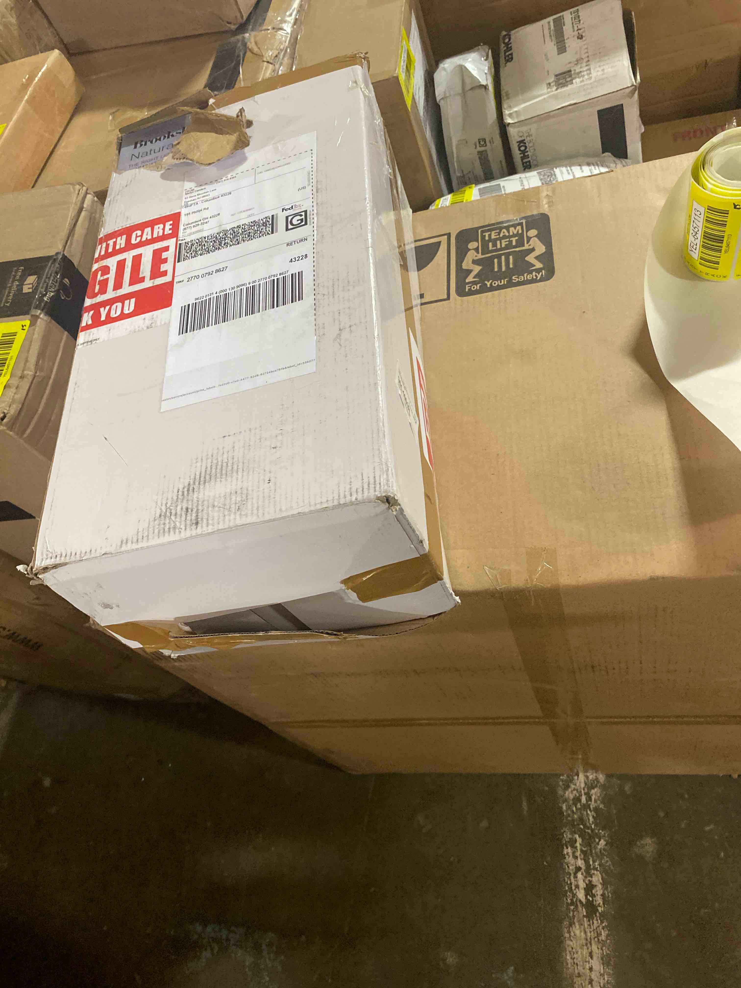 https://s3.amazonaws.com/lotting-images-prod/phillipi/YEL6457112_1723055612097.jpeg