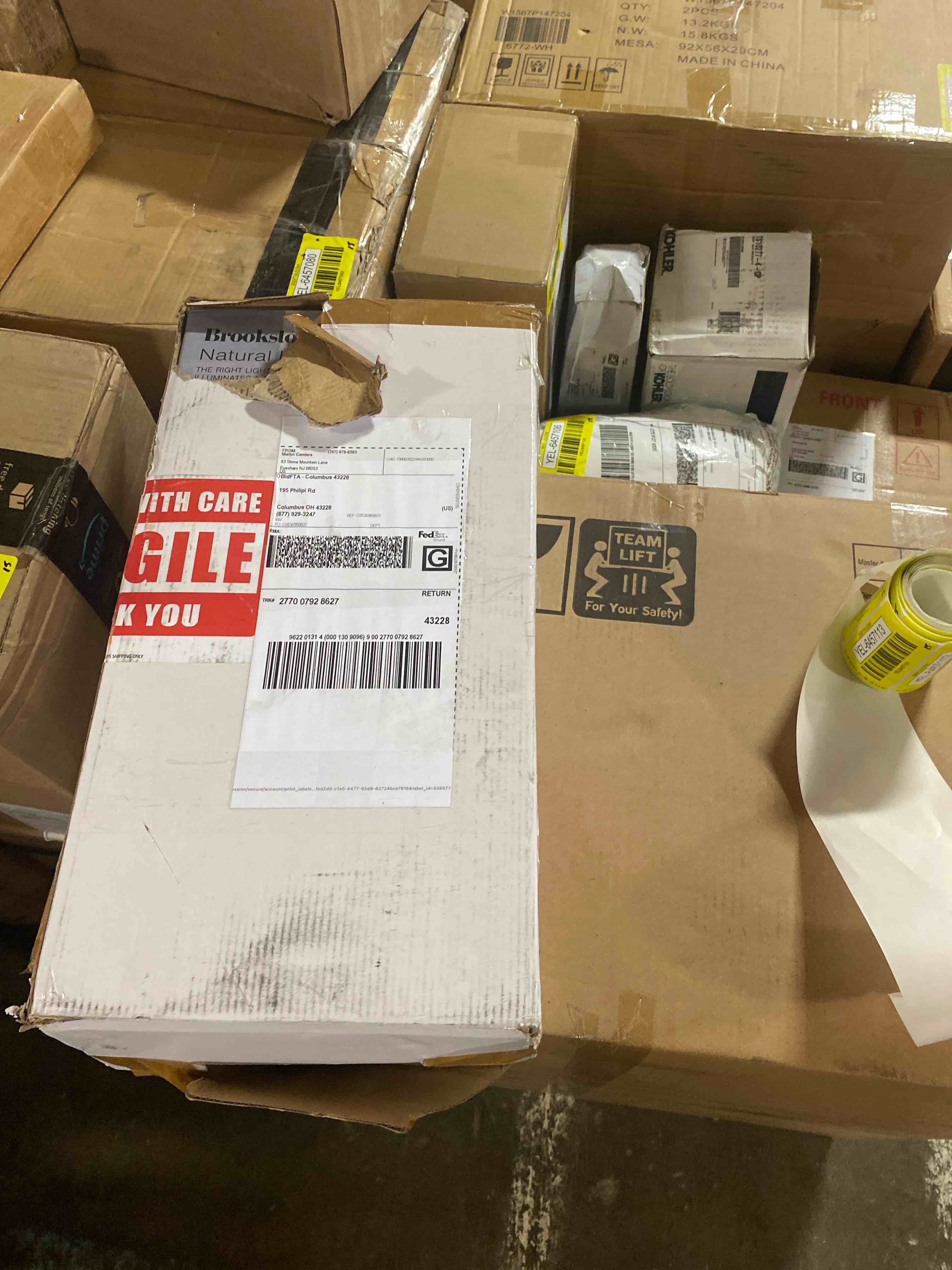 https://s3.amazonaws.com/lotting-images-prod/phillipi/YEL6457112_1723055613554.jpeg