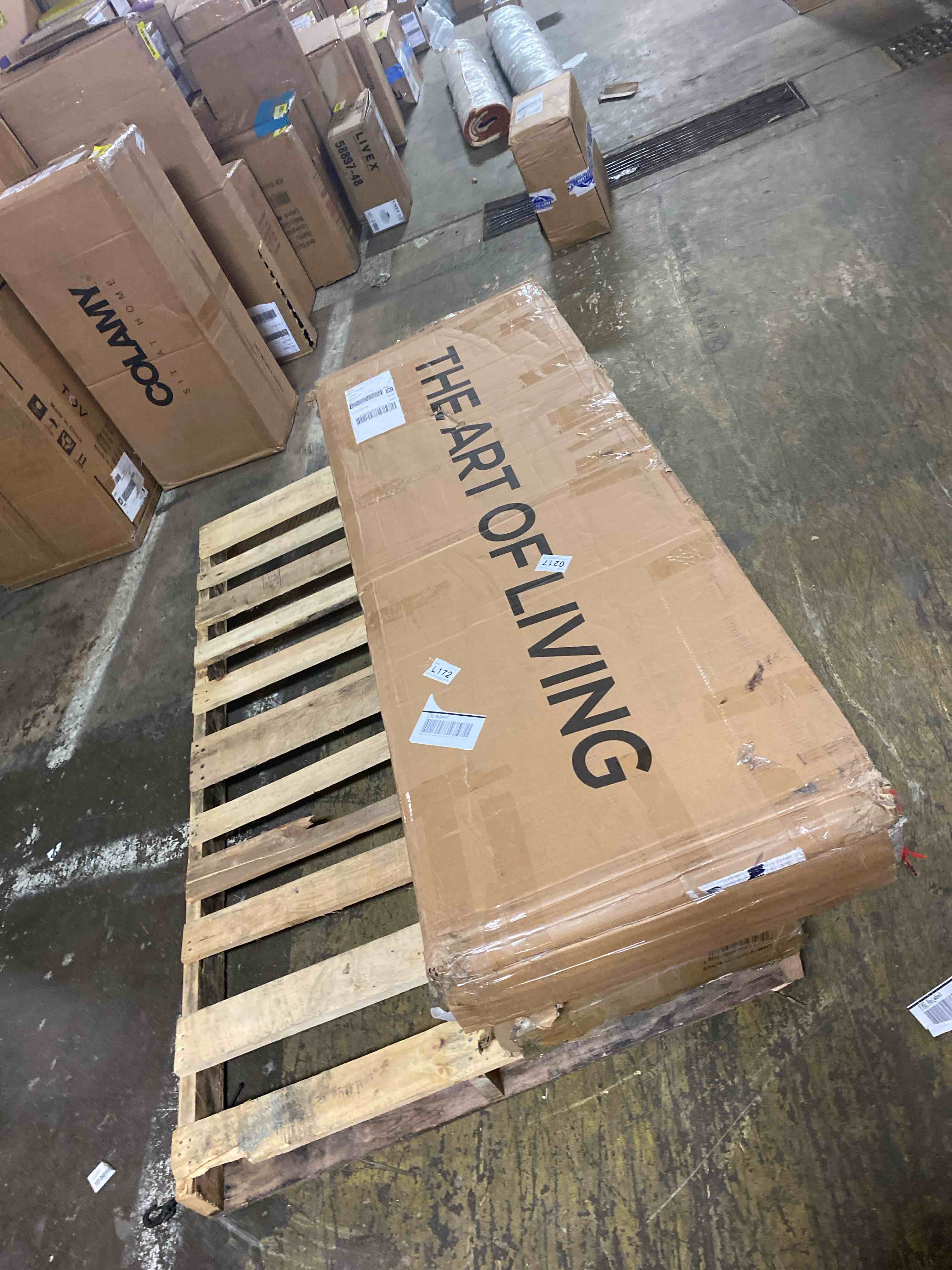 https://s3.amazonaws.com/lotting-images-prod/phillipi/YEL6457172_1723061941362.jpeg