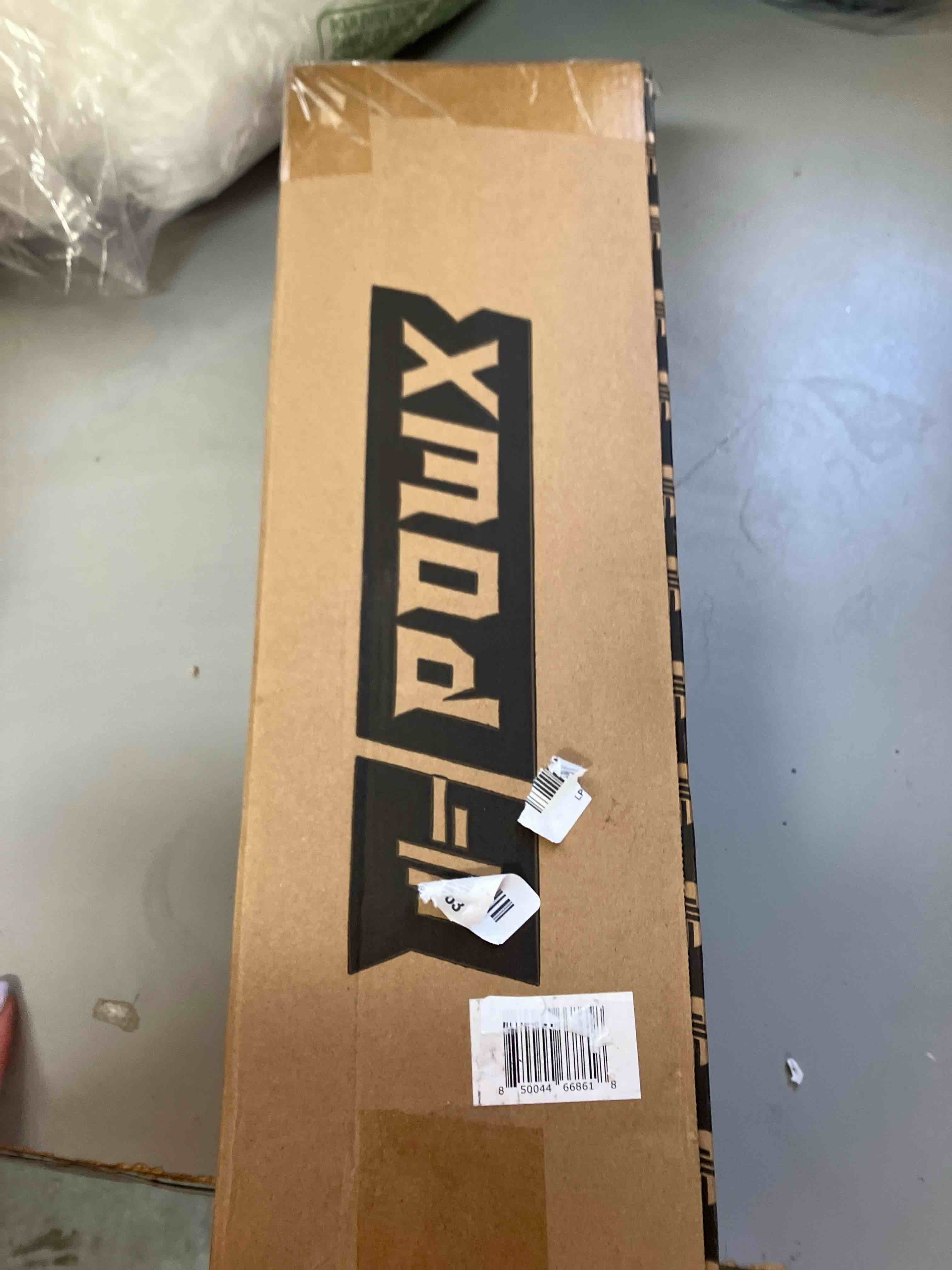 https://s3.amazonaws.com/lotting-images-prod/phillipi/YEL6457985_1722280548329.jpeg