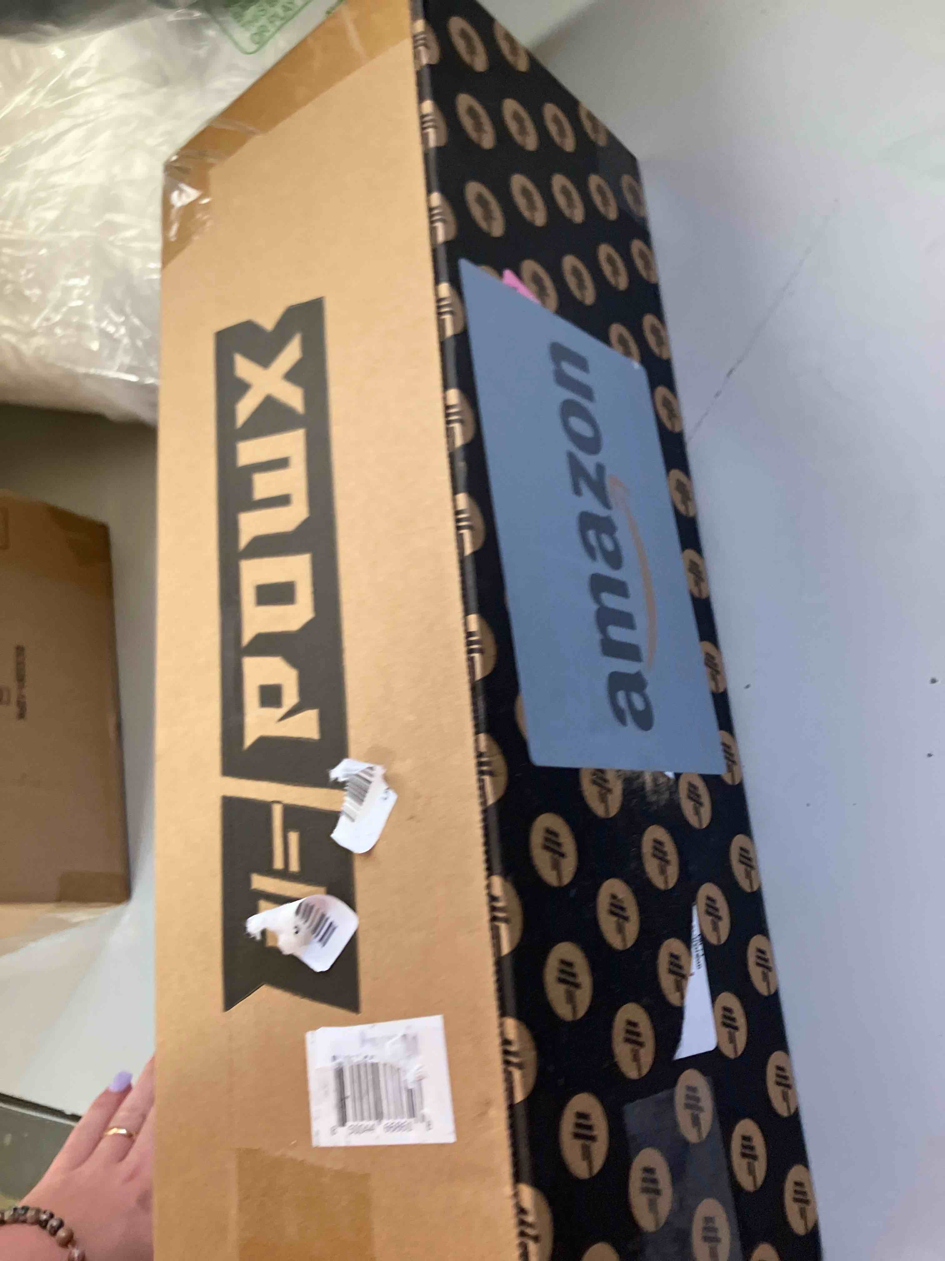 https://s3.amazonaws.com/lotting-images-prod/phillipi/YEL6457985_1722280549444.jpeg