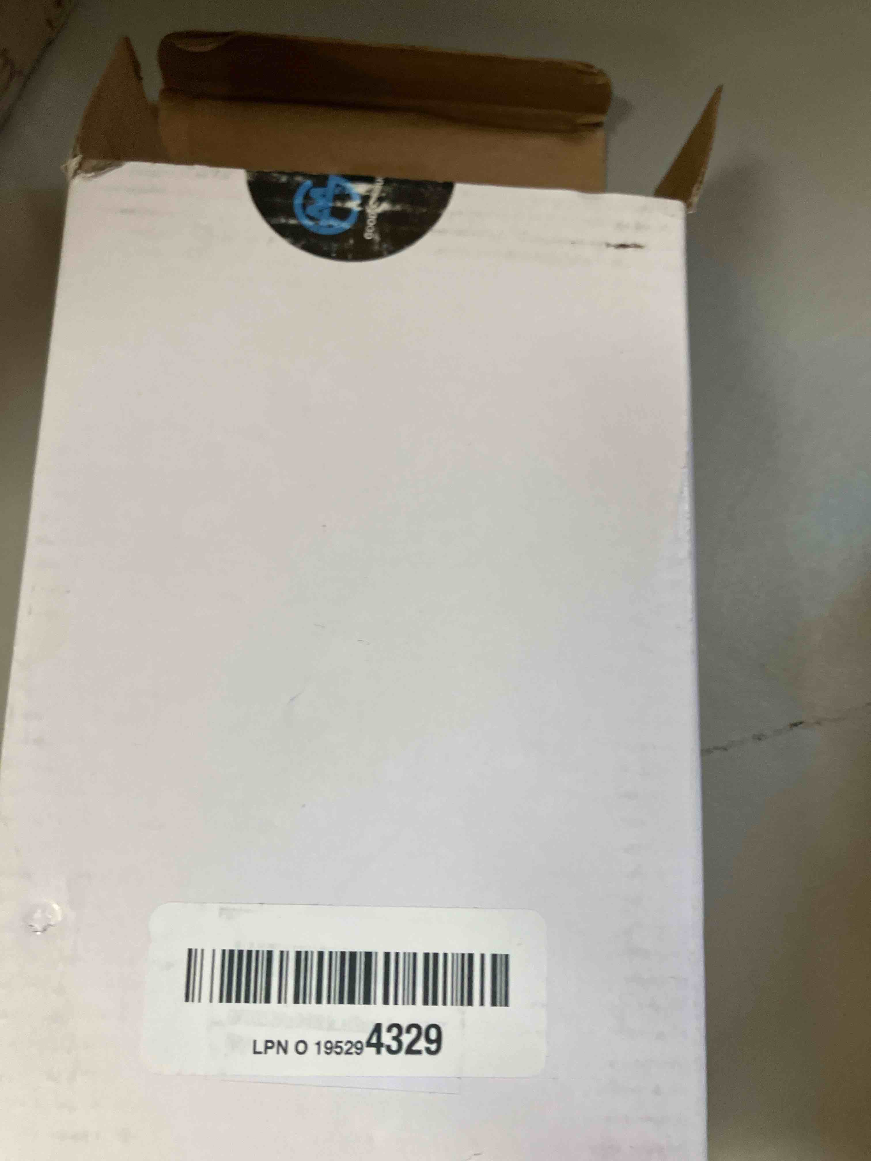 https://s3.amazonaws.com/lotting-images-prod/phillipi/YEL6457987_1722280413544.jpeg