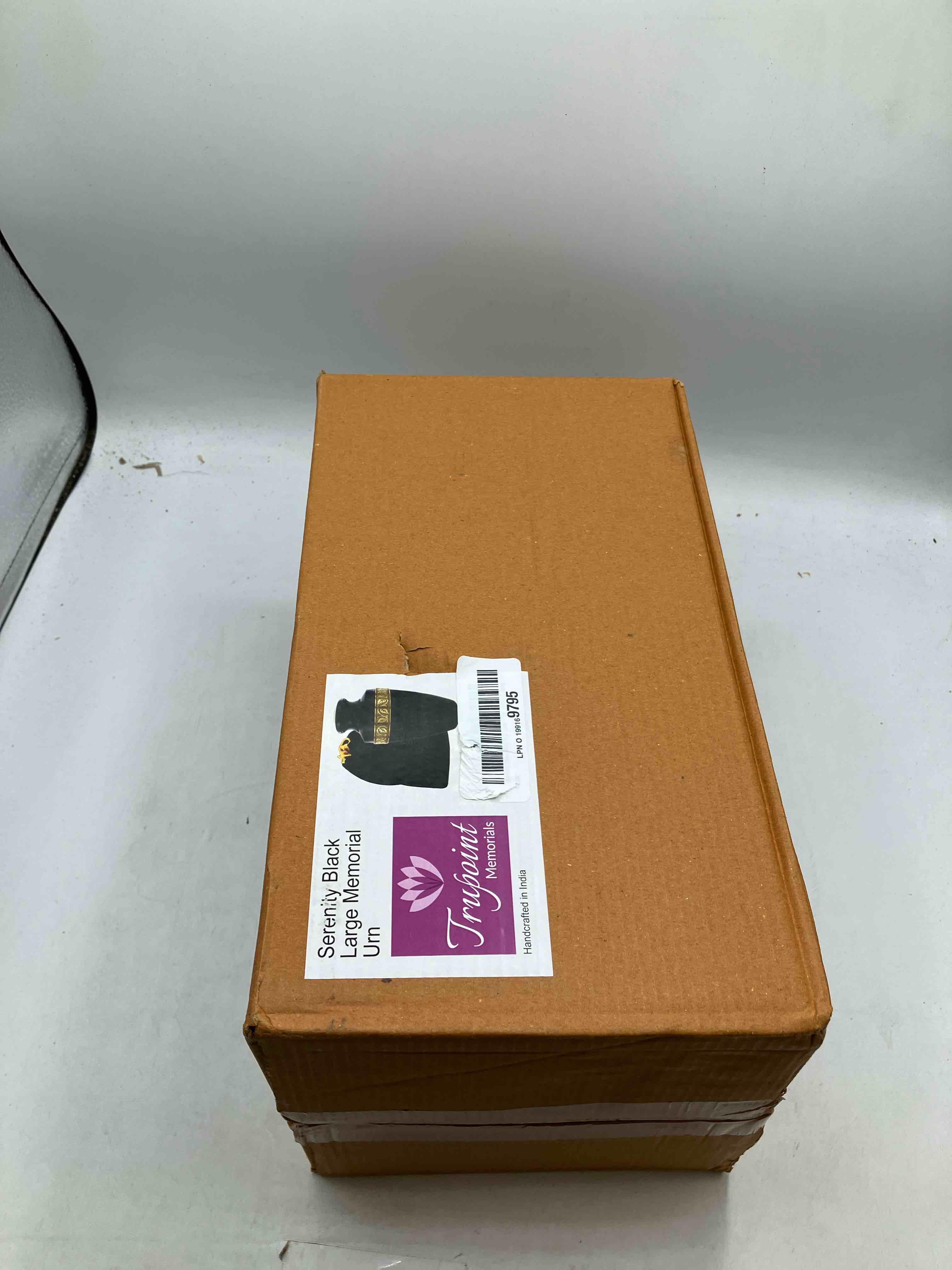 https://s3.amazonaws.com/lotting-images-prod/phillipi/YEL6458754_1722540366904.jpeg