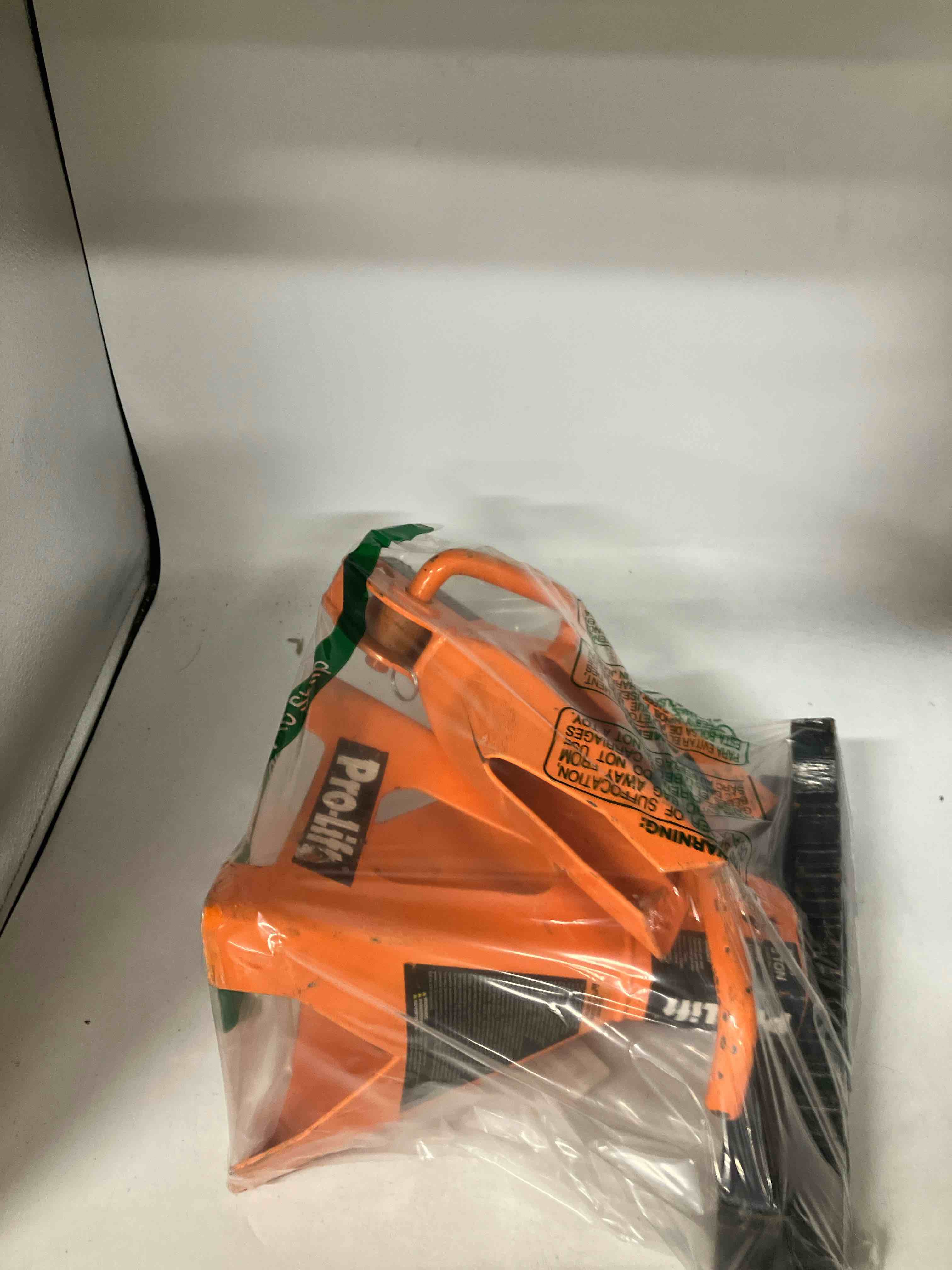 https://s3.amazonaws.com/lotting-images-prod/phillipi/YEL6458954_1722611545514.jpeg