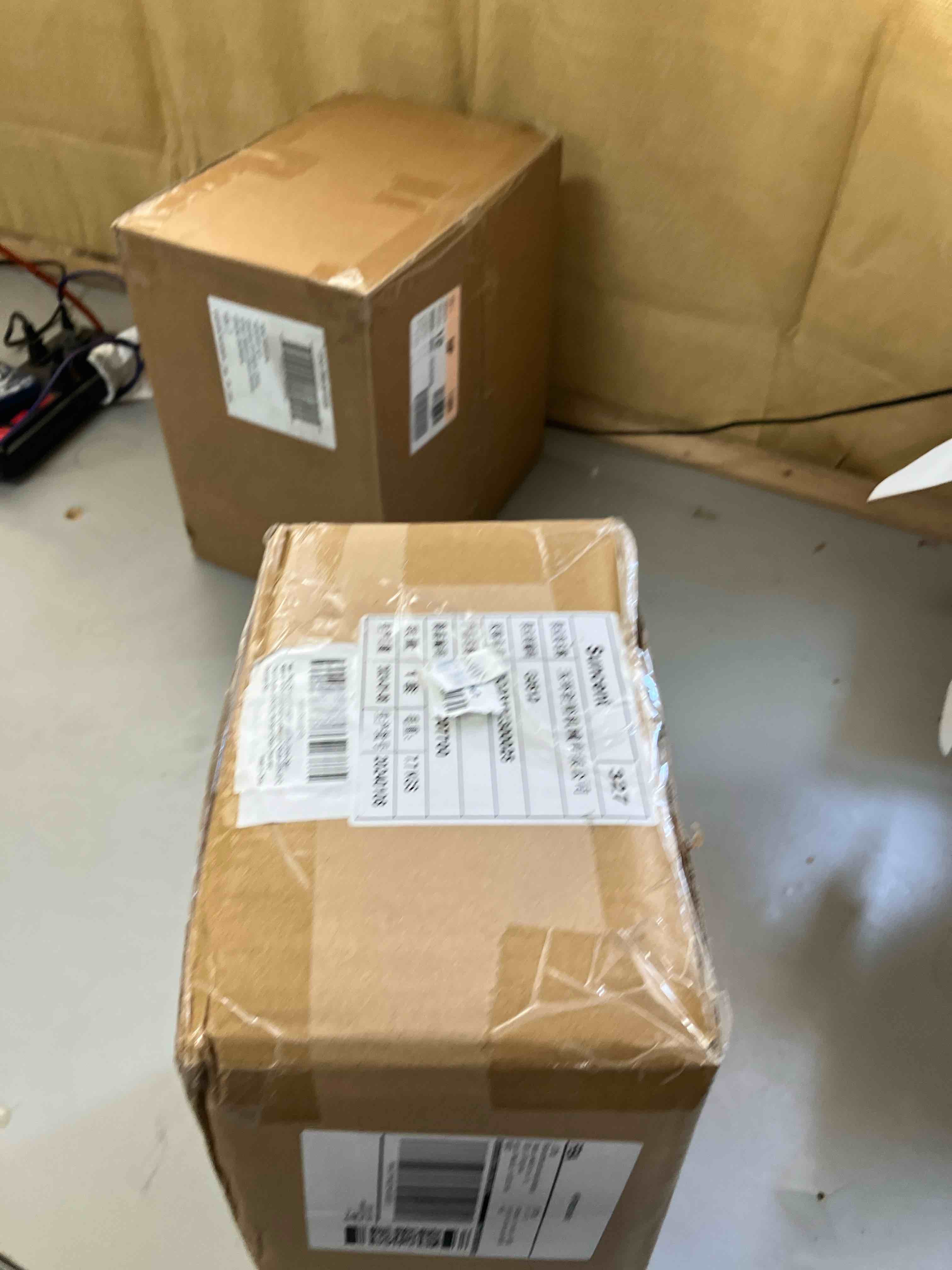 https://s3.amazonaws.com/lotting-images-prod/phillipi/YEL6458971_1722620369271.jpeg