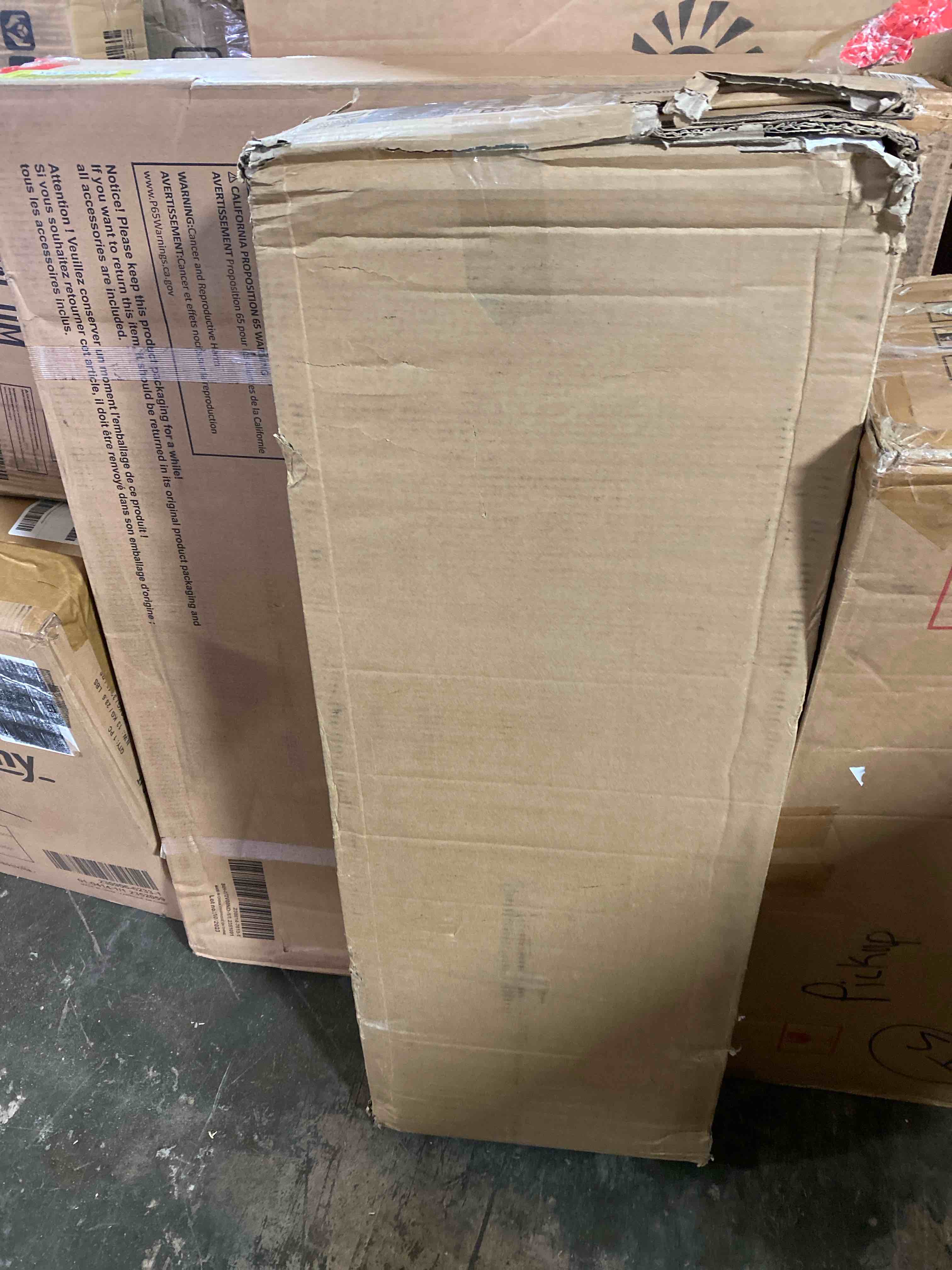 https://s3.amazonaws.com/lotting-images-prod/phillipi/YEL6460023_1721232957118.jpeg