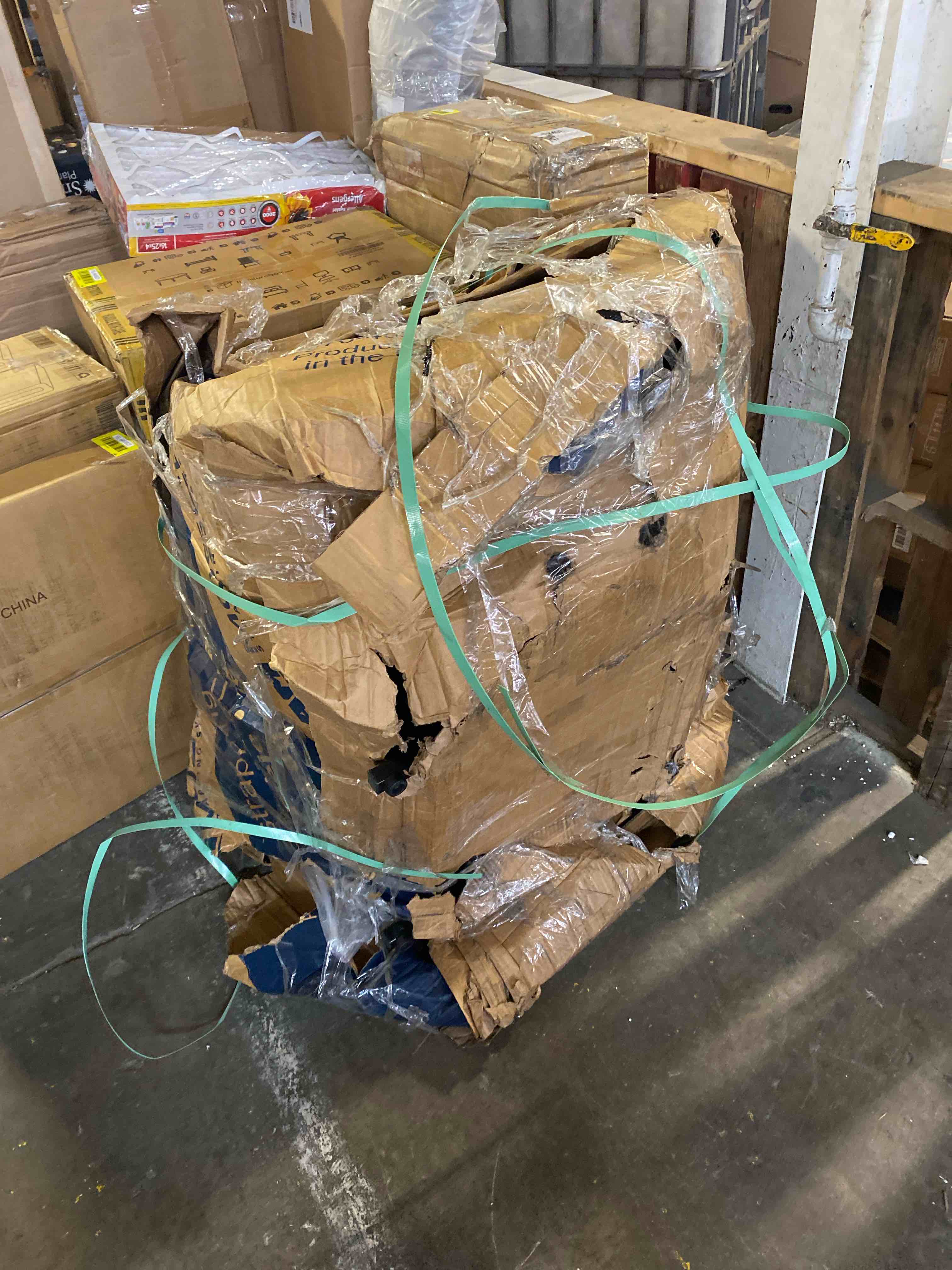 https://s3.amazonaws.com/lotting-images-prod/phillipi/YEL6460827_1722021637636.jpeg