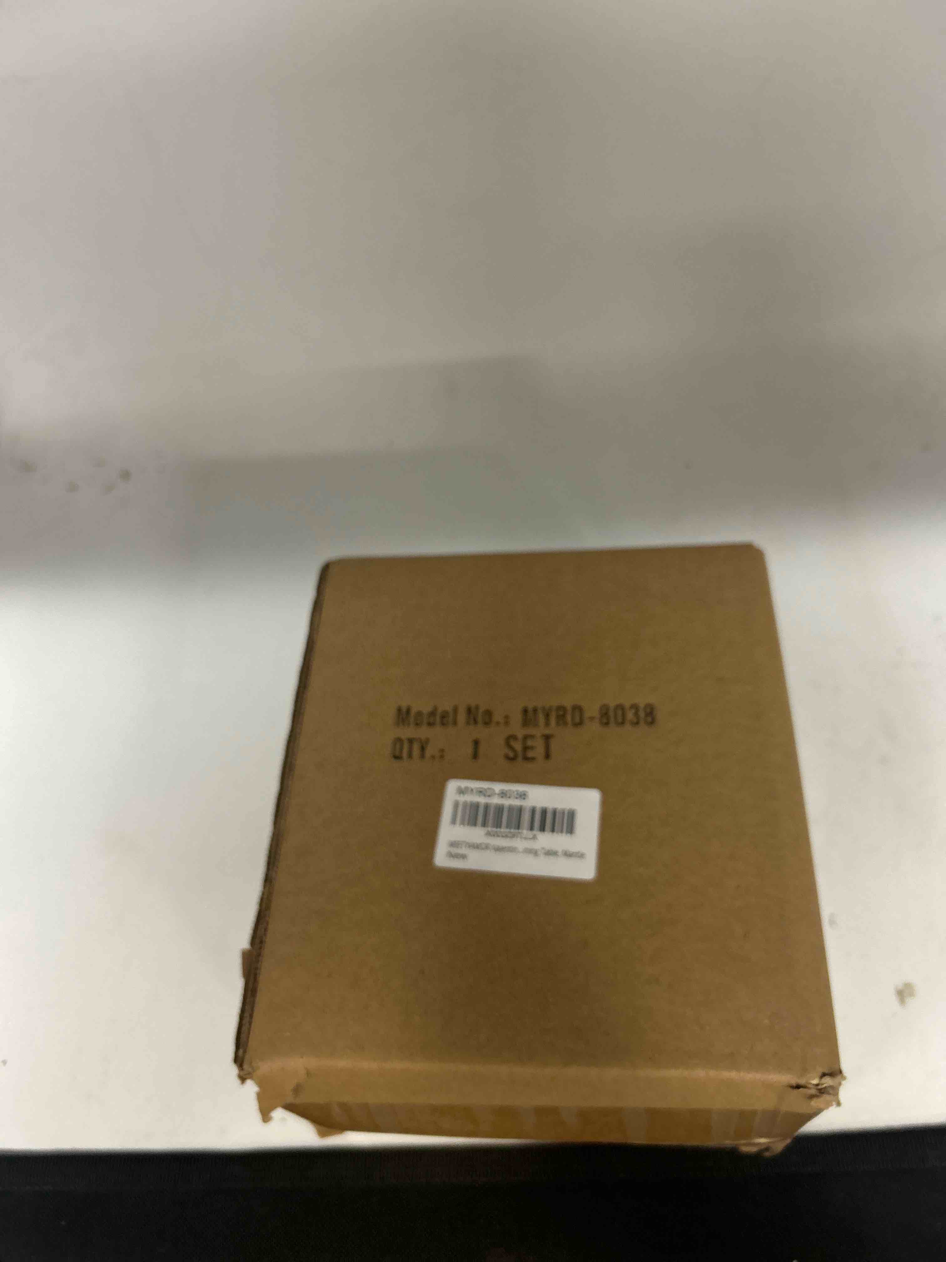 https://s3.amazonaws.com/lotting-images-prod/phillipi/YEL6462080_1720462568350.jpeg