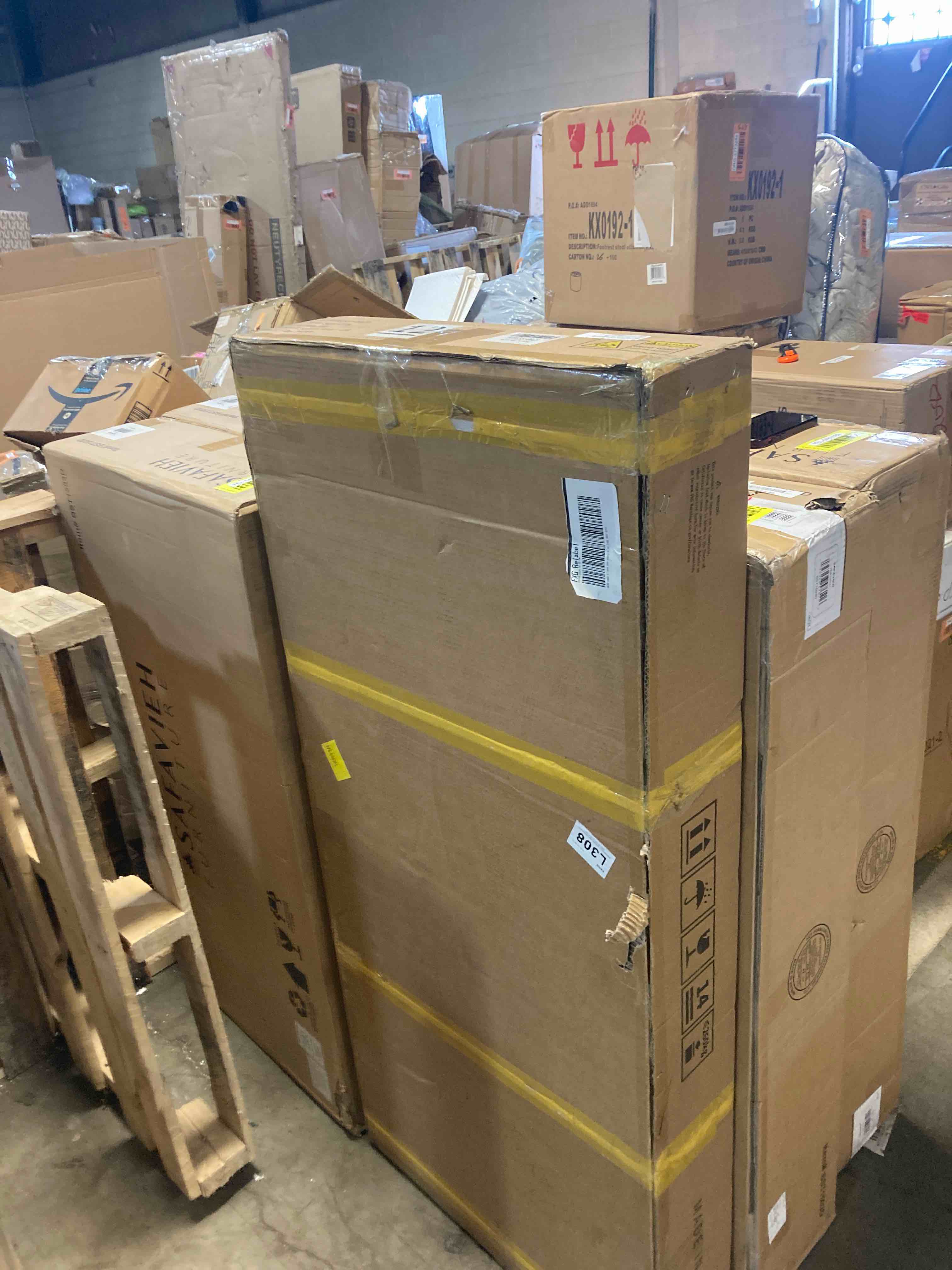 https://s3.amazonaws.com/lotting-images-prod/phillipi/YEL6463194_1729195911168.jpeg
