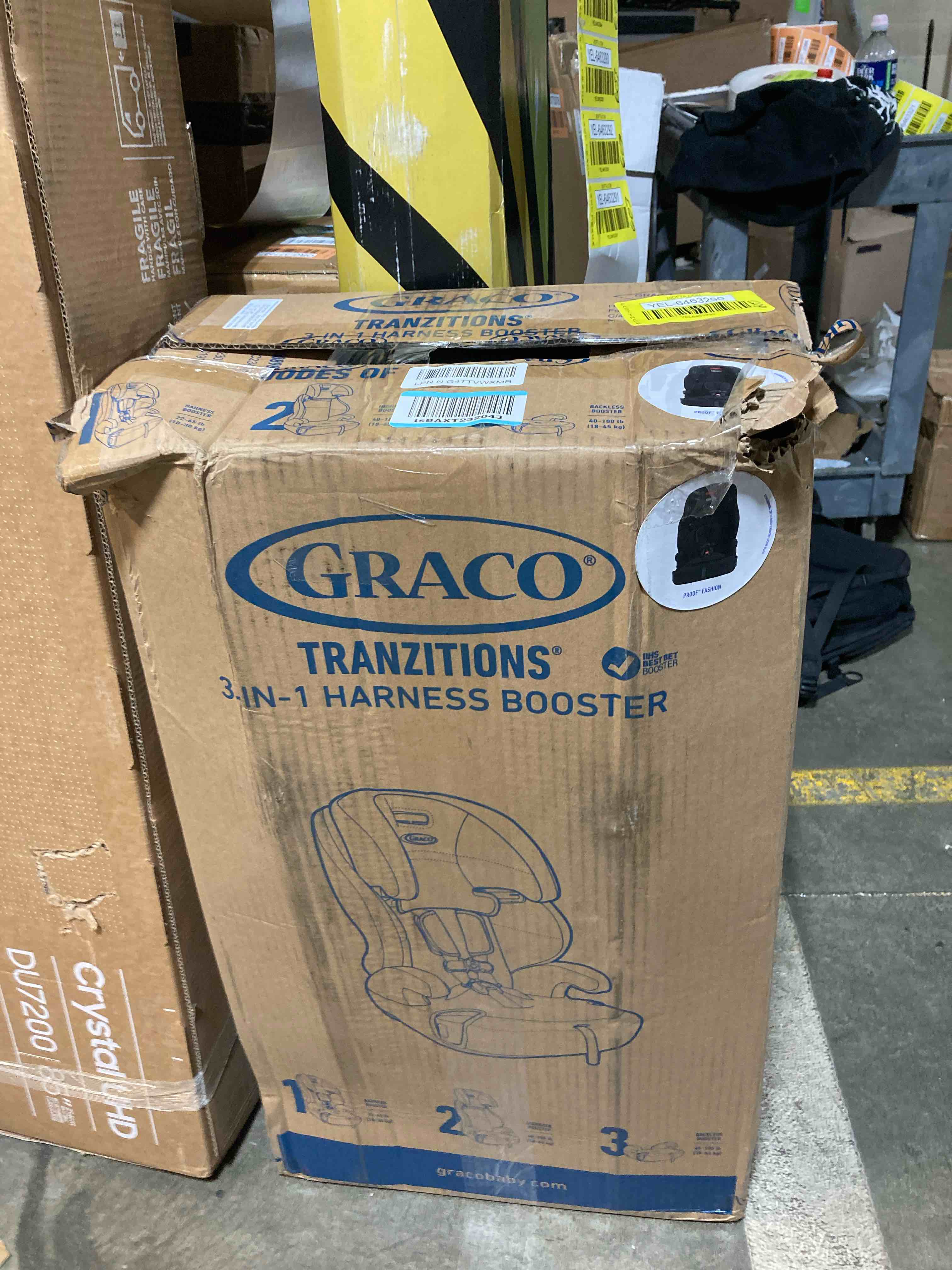 https://s3.amazonaws.com/lotting-images-prod/phillipi/YEL6463290_1729695270663.jpeg