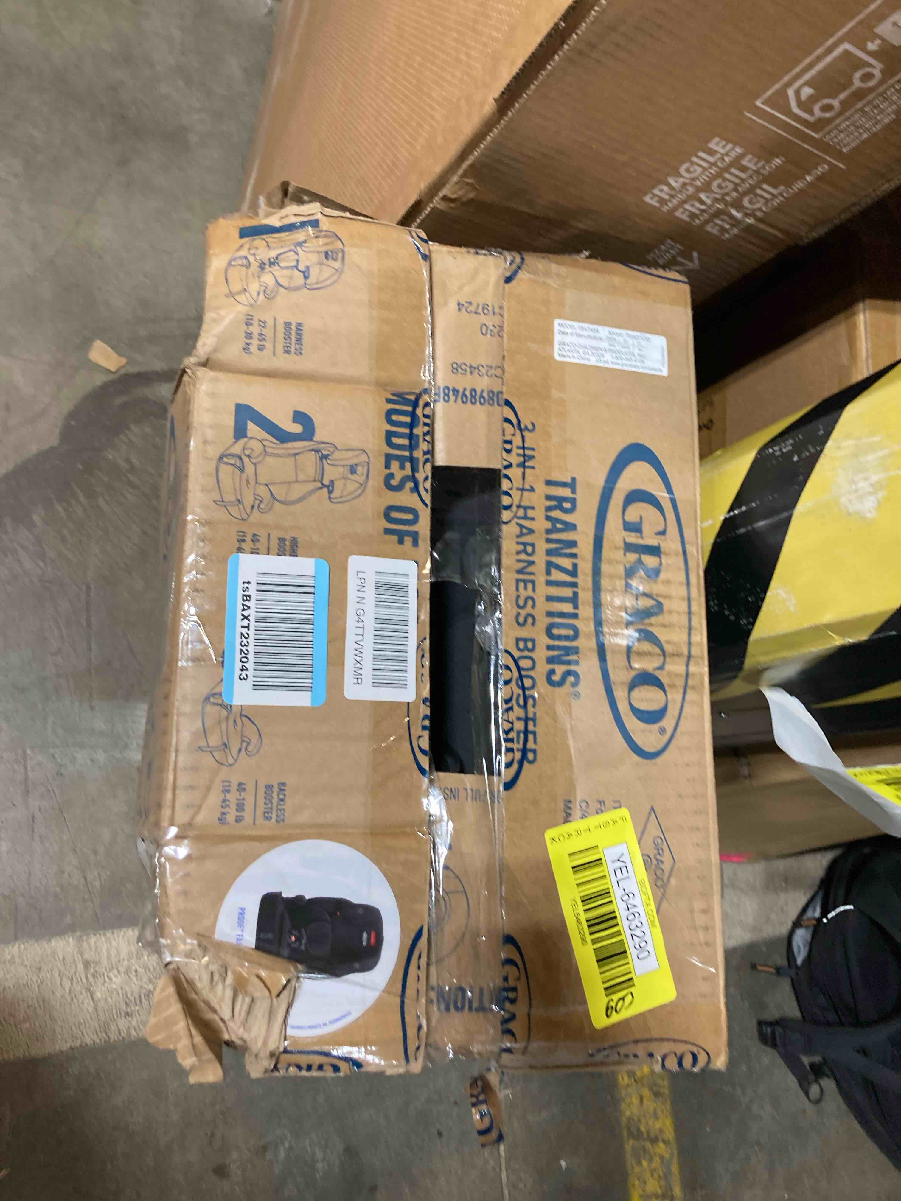 https://s3.amazonaws.com/lotting-images-prod/phillipi/YEL6463290_1729695272503.jpeg