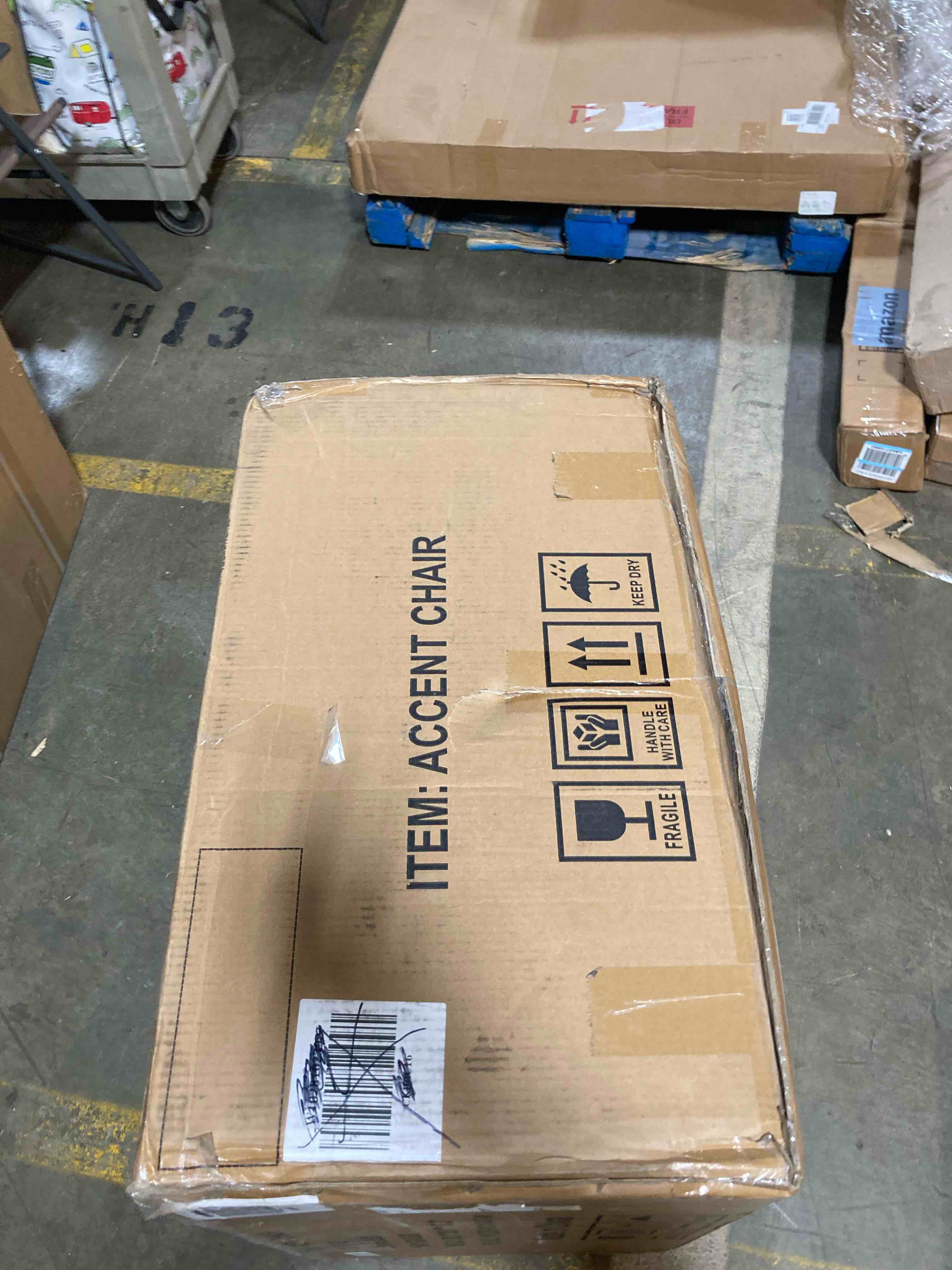 https://s3.amazonaws.com/lotting-images-prod/phillipi/YEL6463323_1729706189502.jpeg