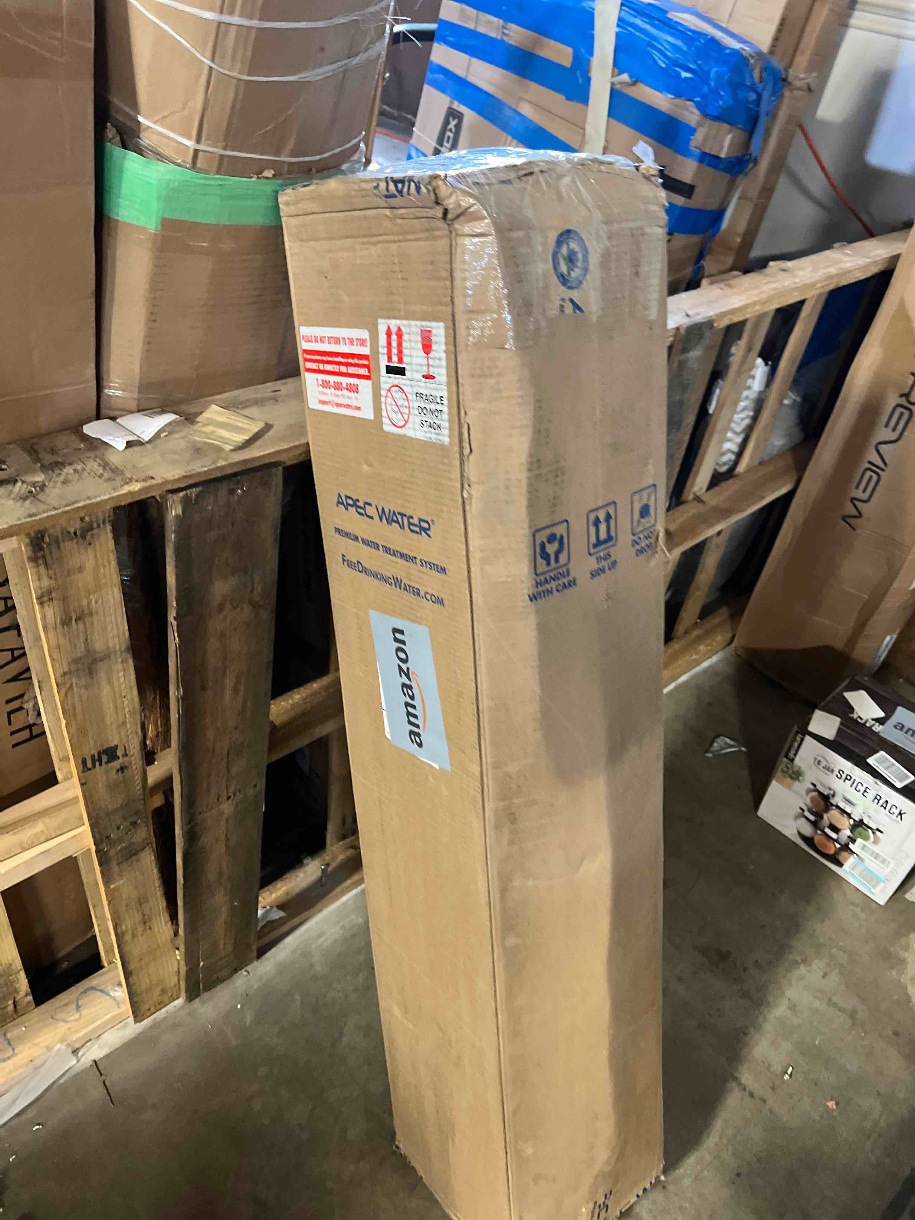 https://s3.amazonaws.com/lotting-images-prod/phillipi/YEL6463503_1730914024932.jpeg