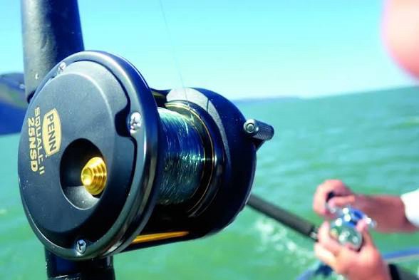 Condition photo showing New/Like New for penn squall ii lever drag conventional combo - sqlii30ld70lb