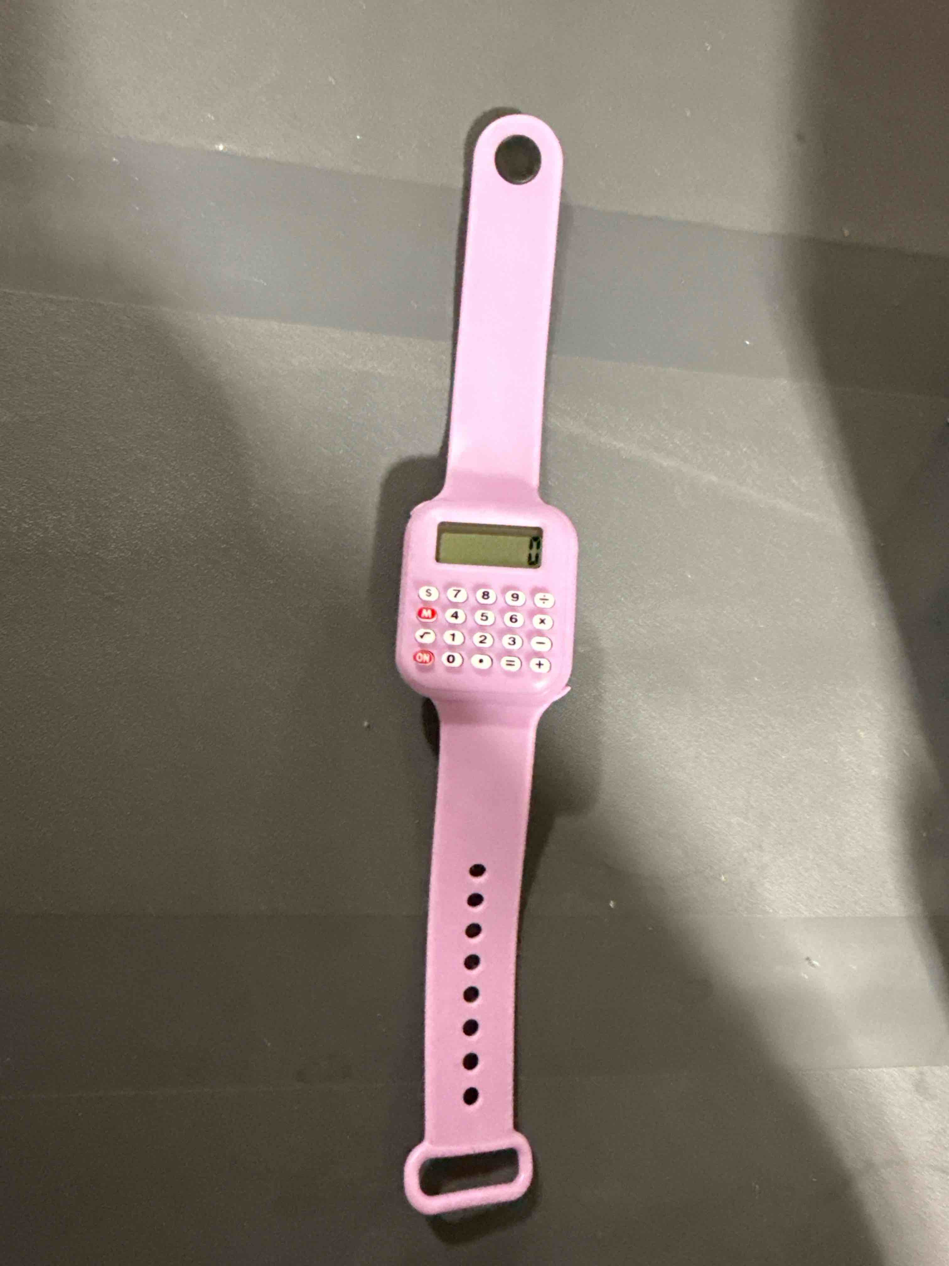 https://s3.amazonaws.com/lotting-images-prod/pinkwatch_1776870644987.jpeg