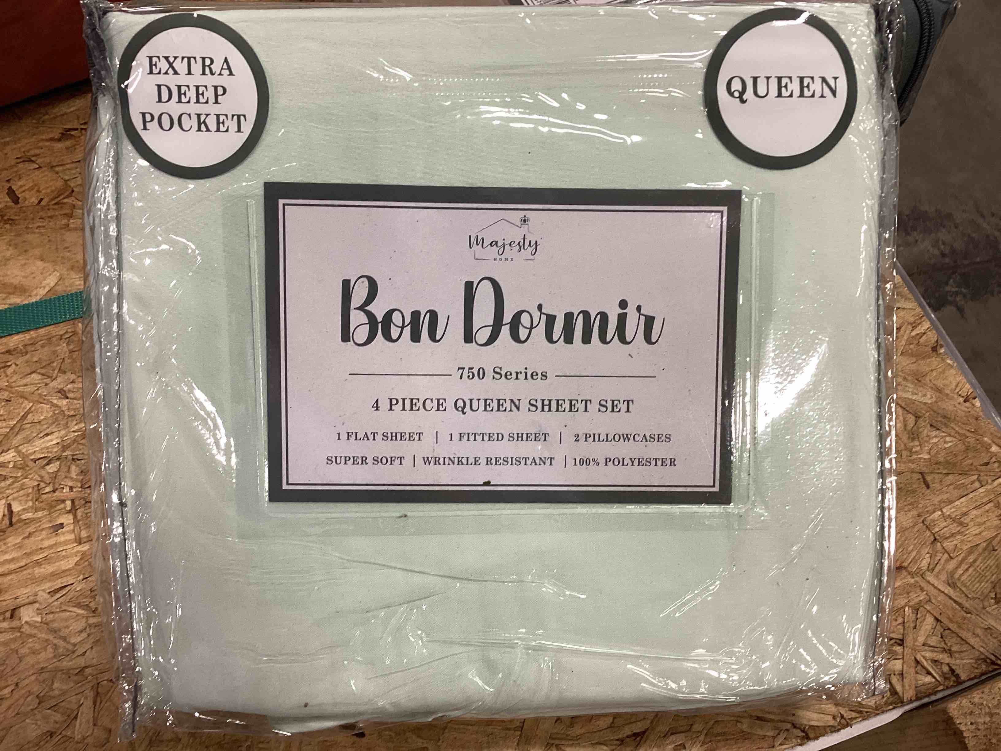 light green queen 4 piece set of sheets with deep pockets 