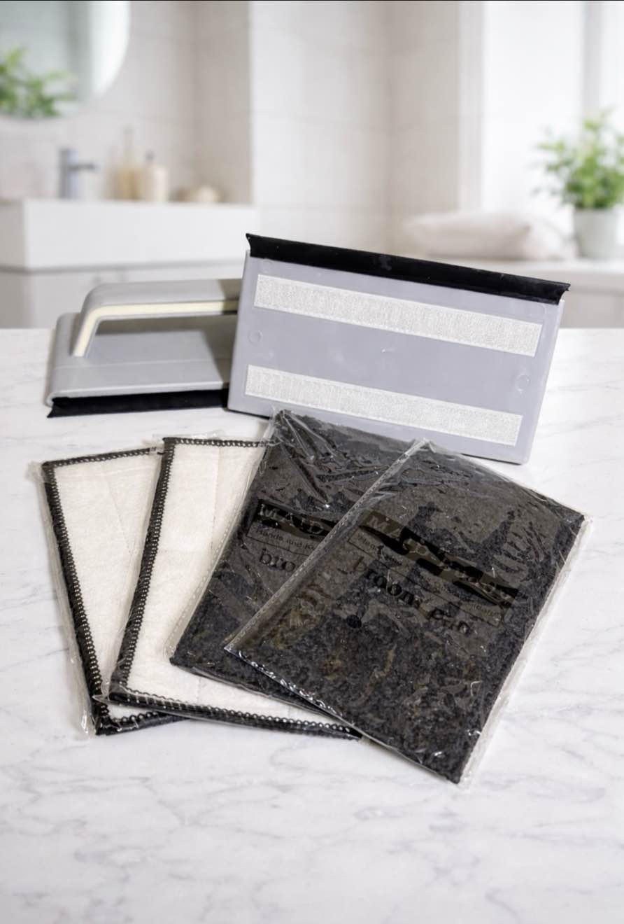 Maid Buddy 2 pack handheld scrubber with 4 replacement pads 