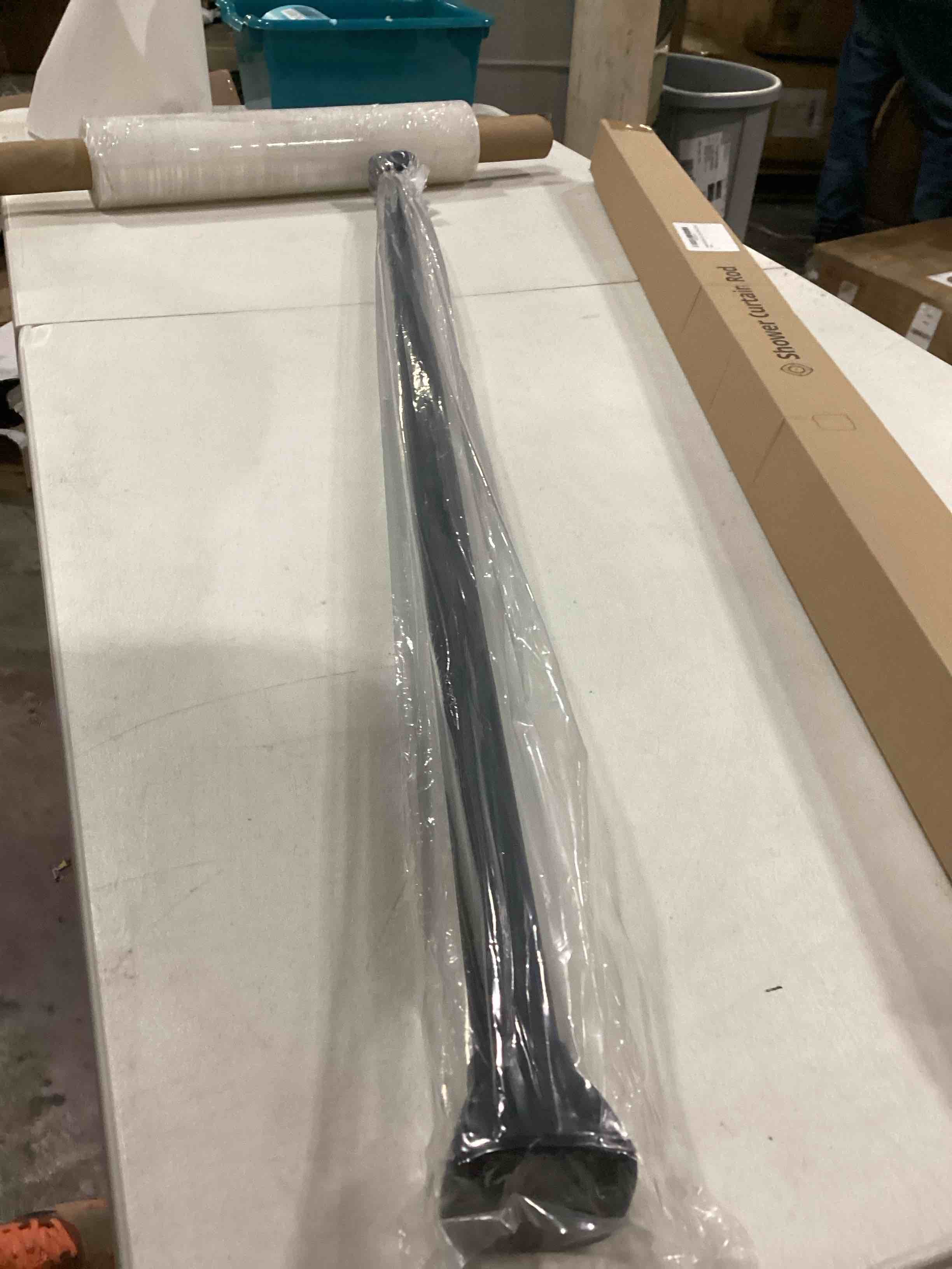 https://s3.amazonaws.com/lotting-images-prod/showerrod_1729603230152.jpeg