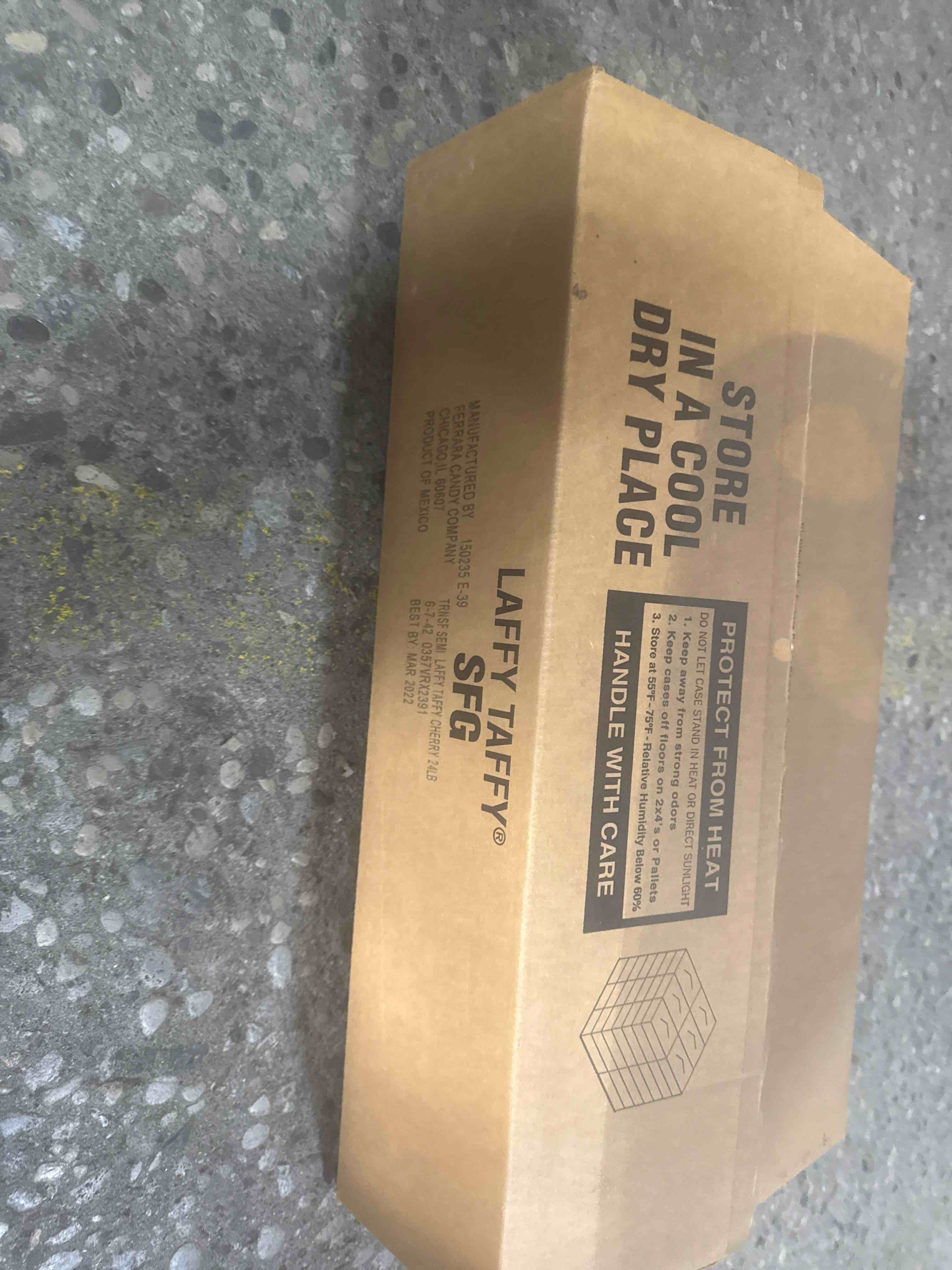 https://s3.amazonaws.com/lotting-images-prod/taffycherry_1760530460281.jpeg