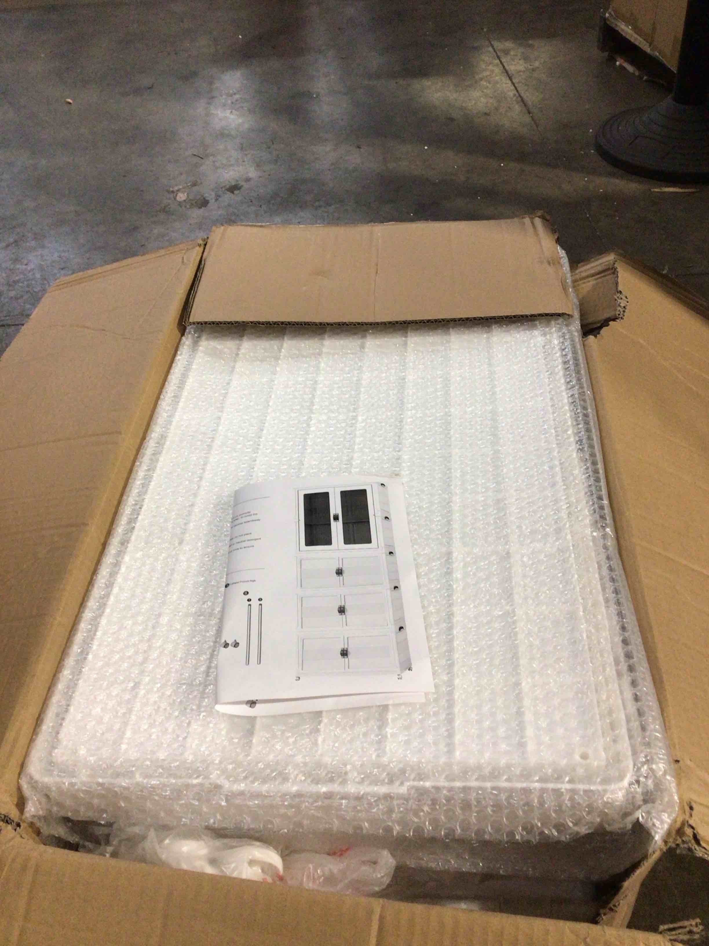 https://s3.amazonaws.com/lotting-images-prod/wardrobe7012_1758738064451.jpeg