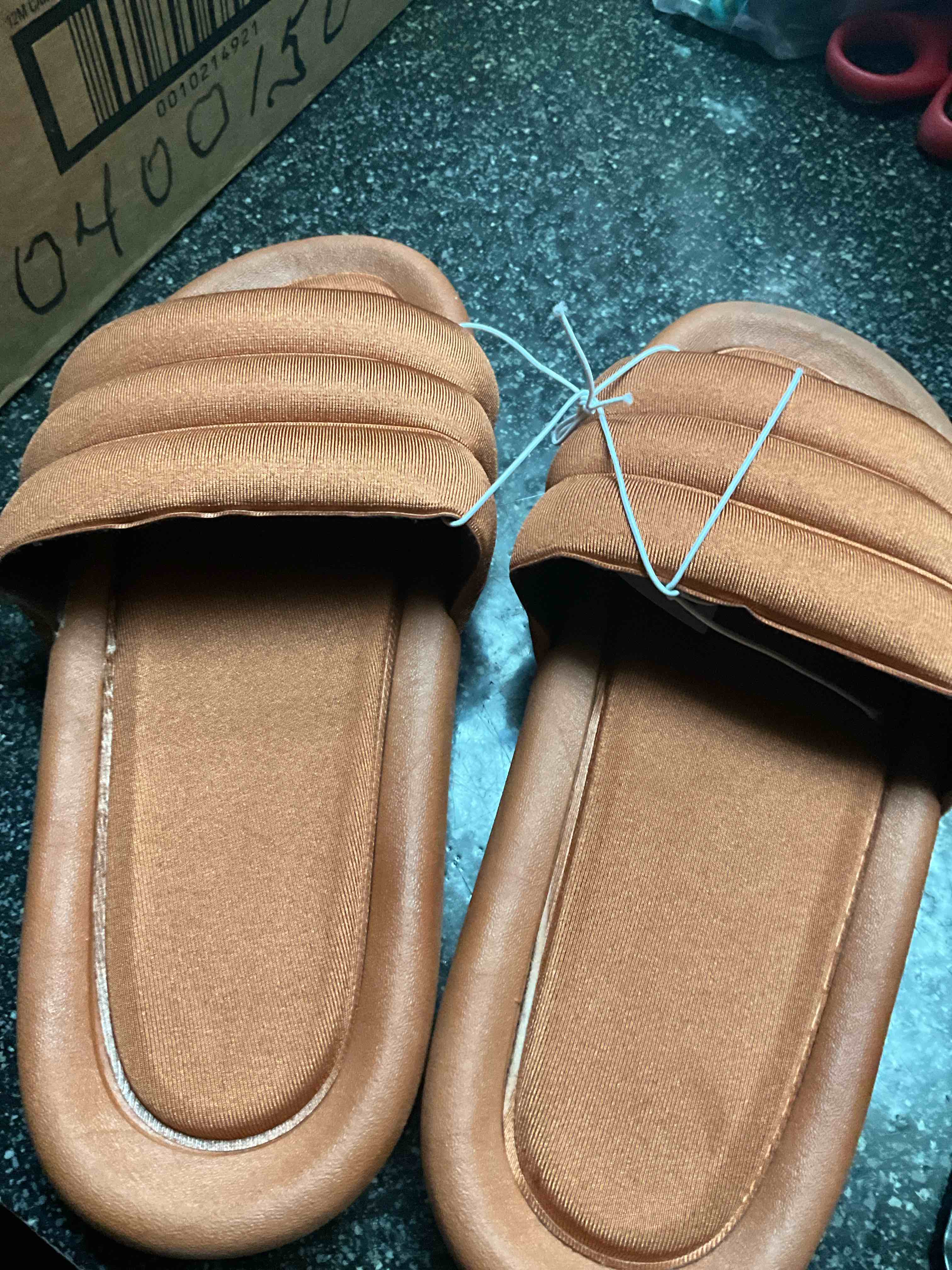 Sole Mates - Slides - Size - 7