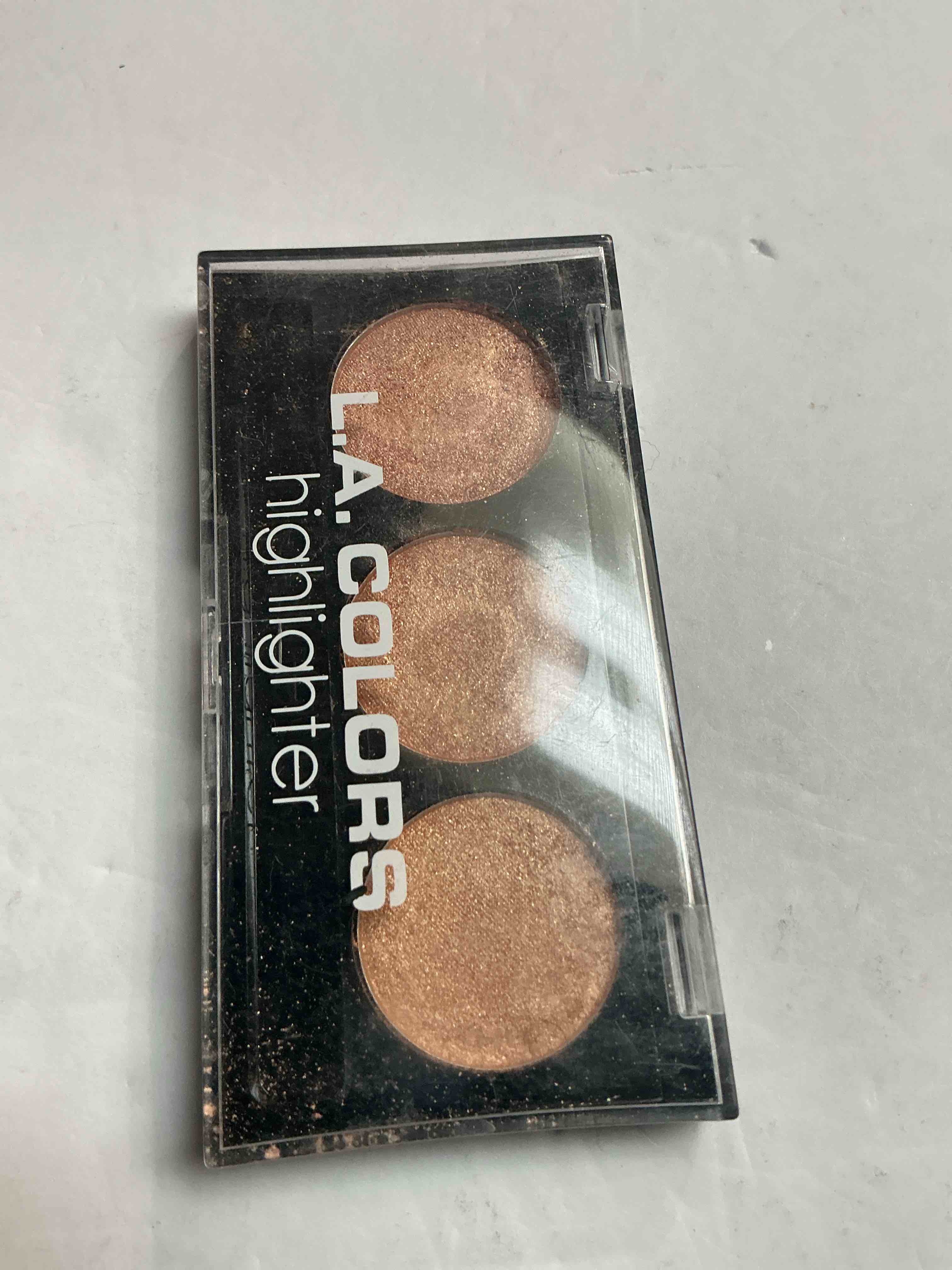 LA Colors Power Makeup Highlighter