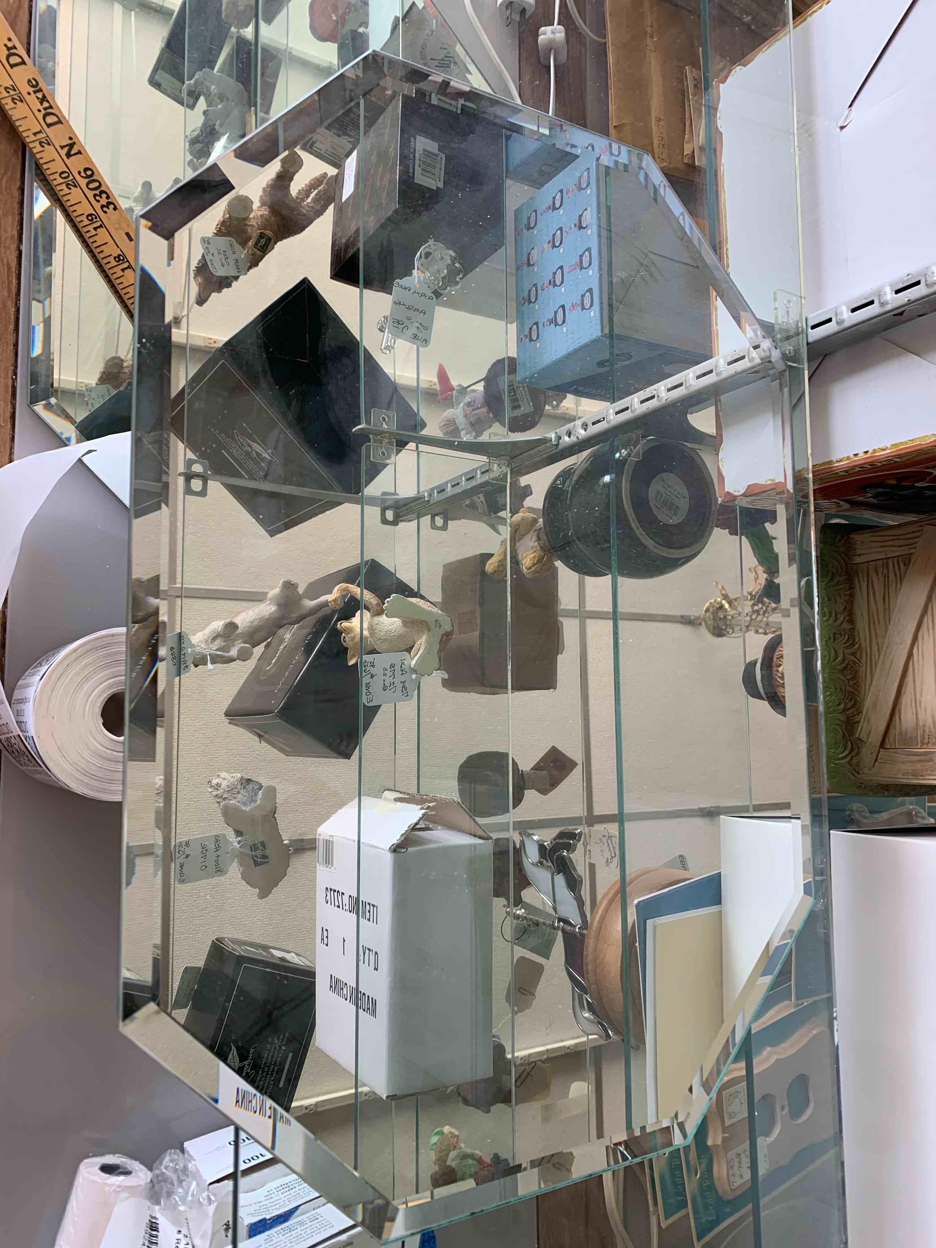 18L in x 13W in Flat Mirror Plate 