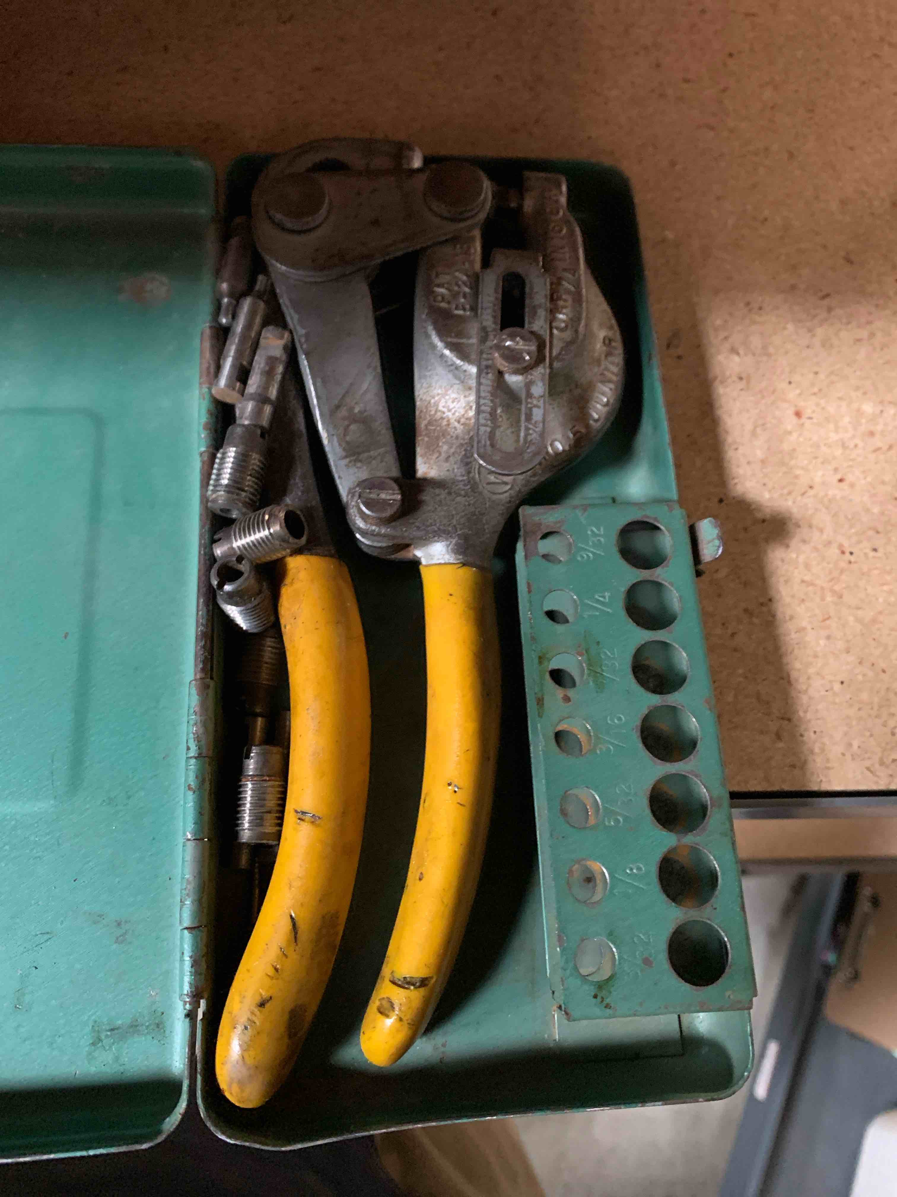 (K) VINTAGE WHITNEY JENSEN NO. 5 JR. PUNCH TOOL KIT W CASE - MADE IN USA